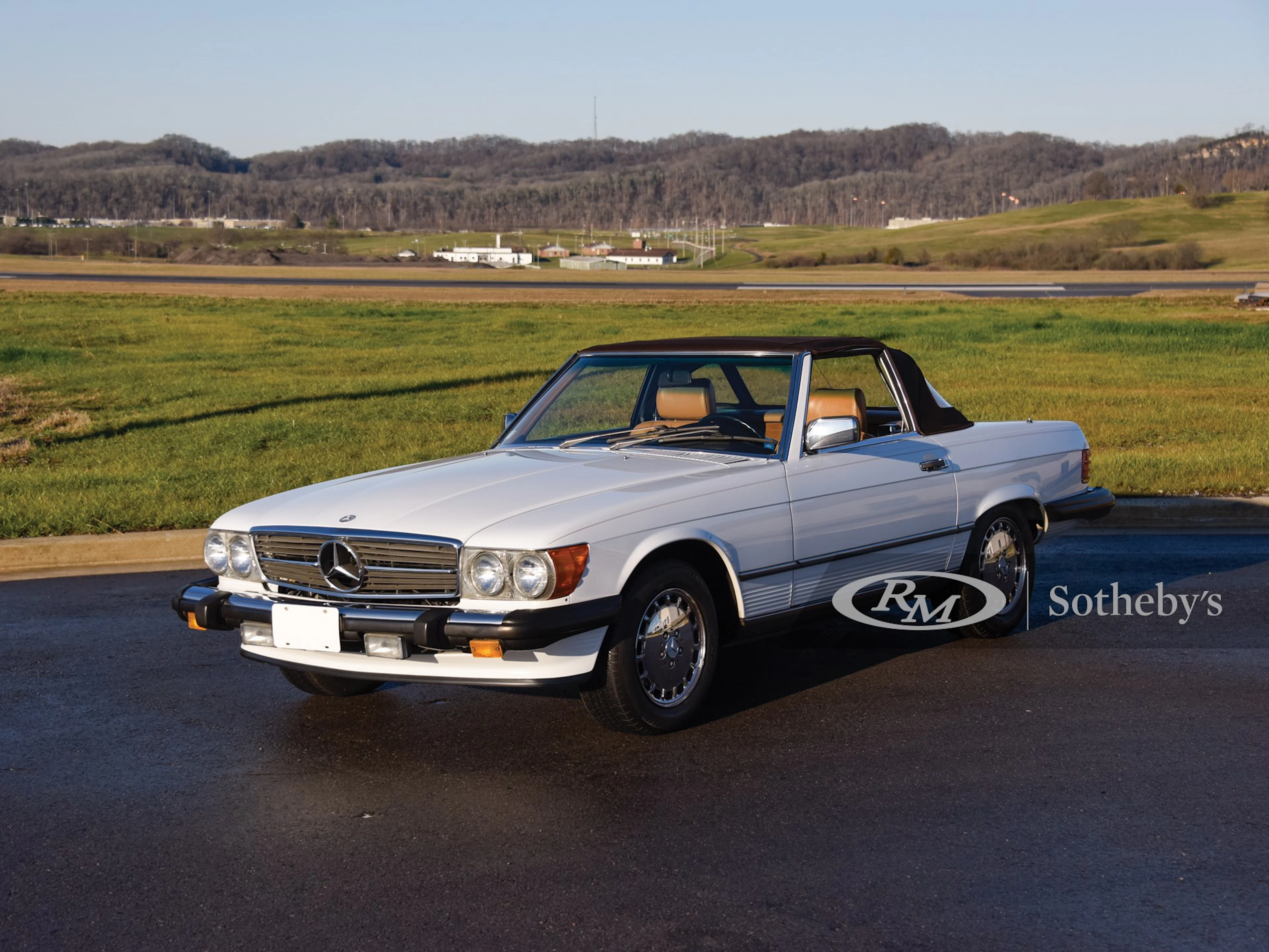 1987 Mercedes-Benz 560 SL