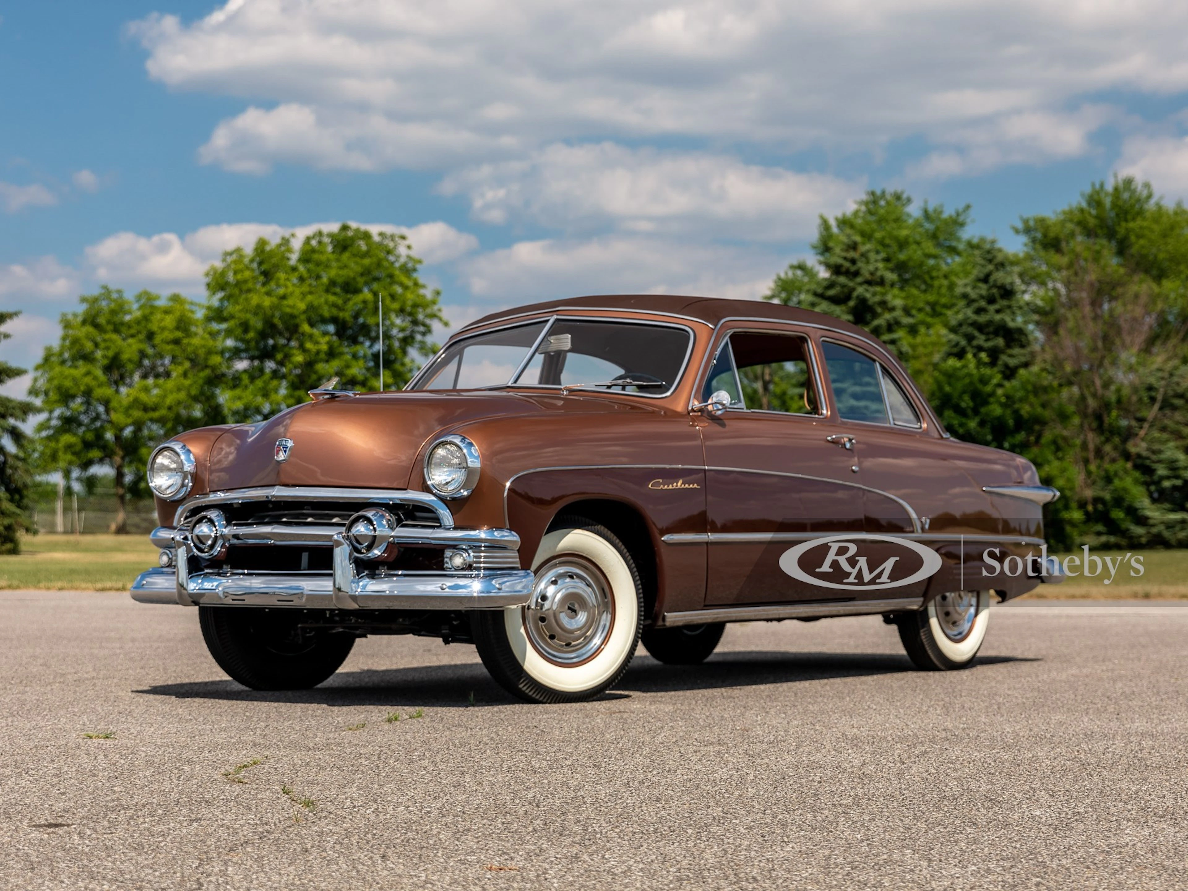 1951 Ford Crestliner