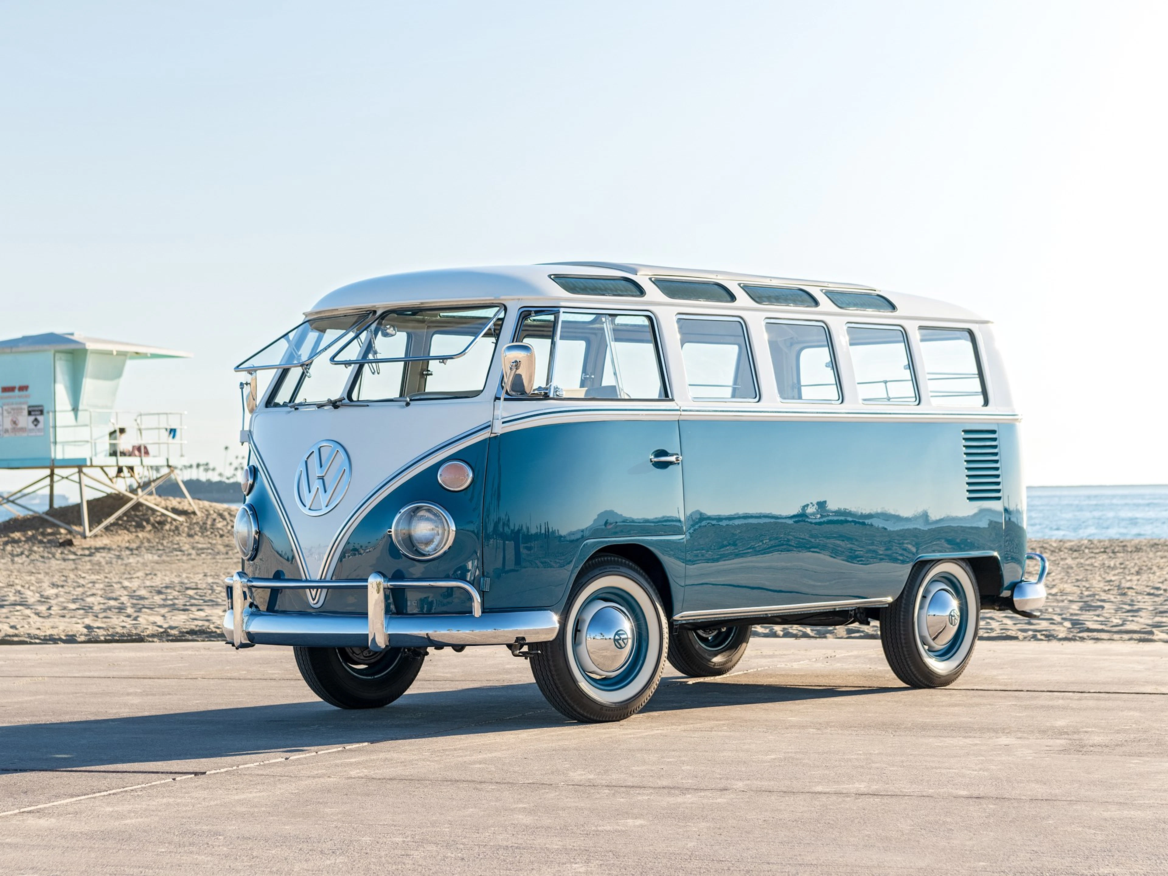 1964 Volkswagen Type 2 Deluxe '21-Window' Microbus