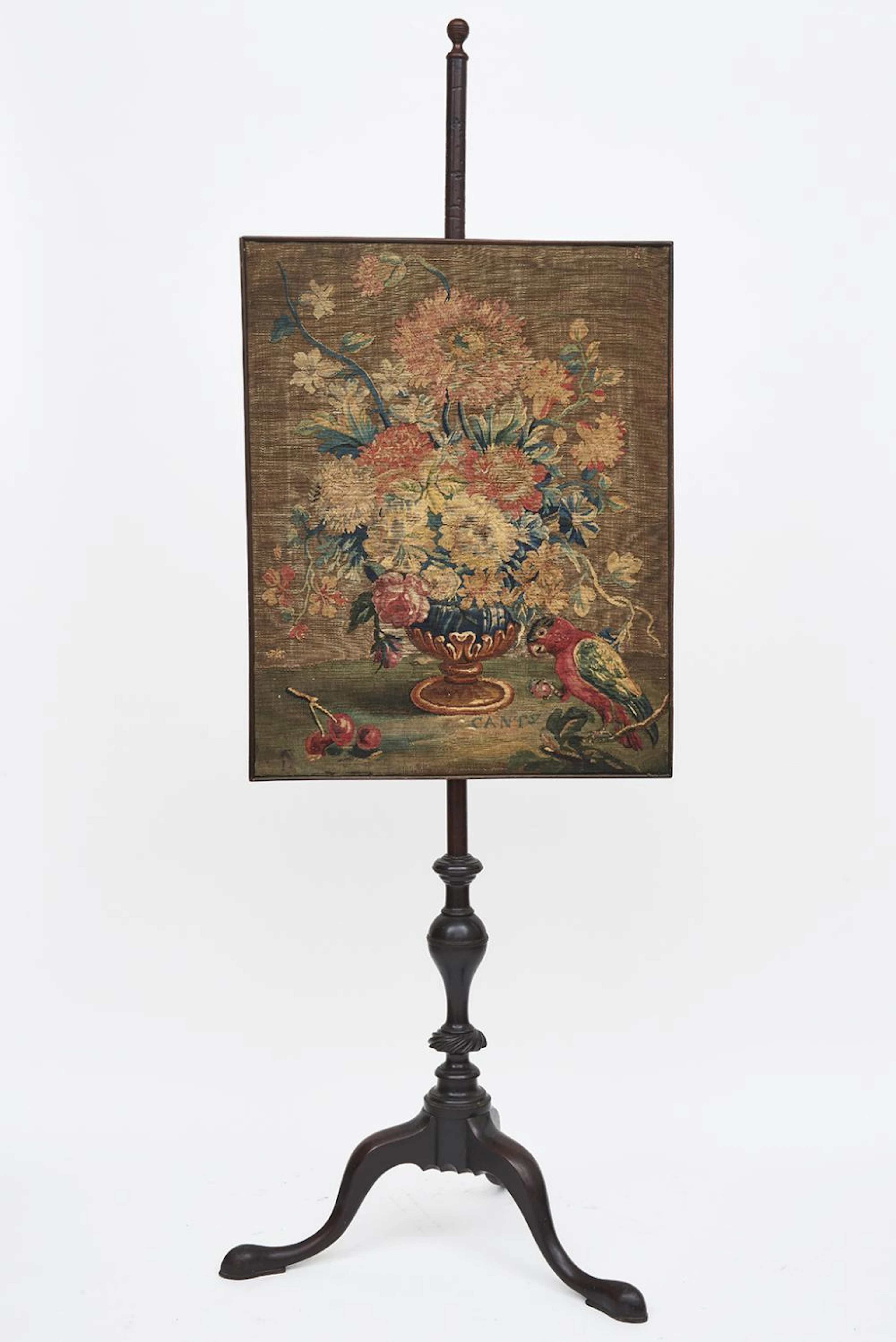 George III Mahogany Pole Scree