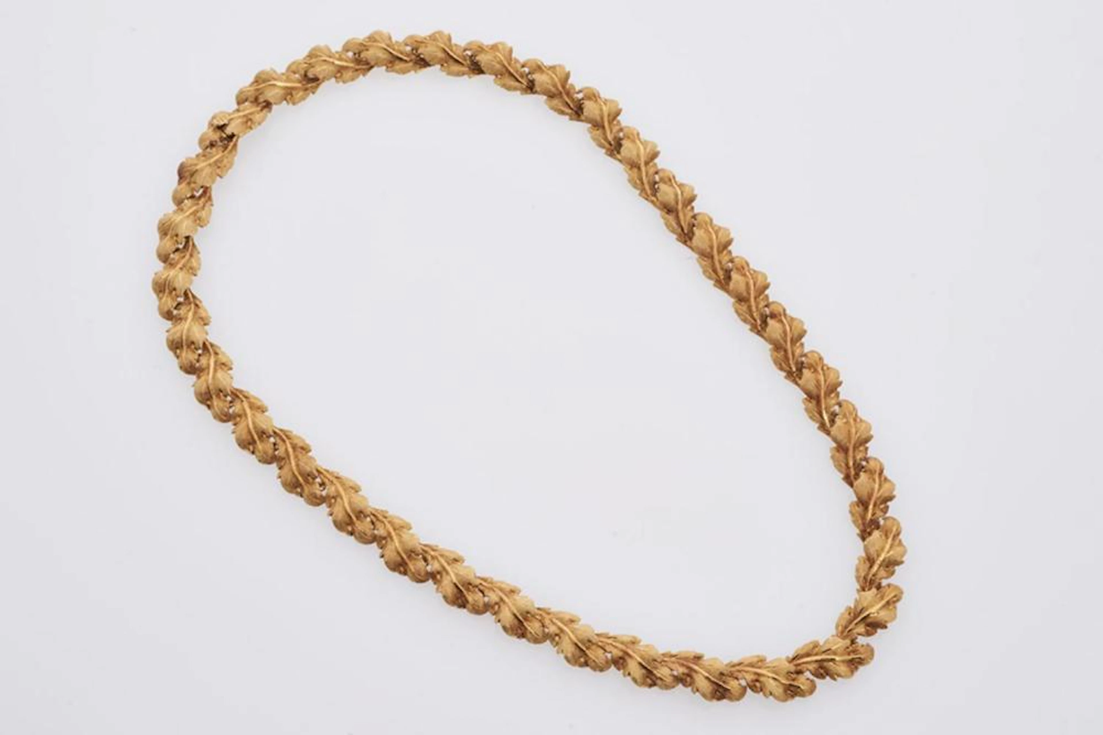 Buccellati Leaf Necklace