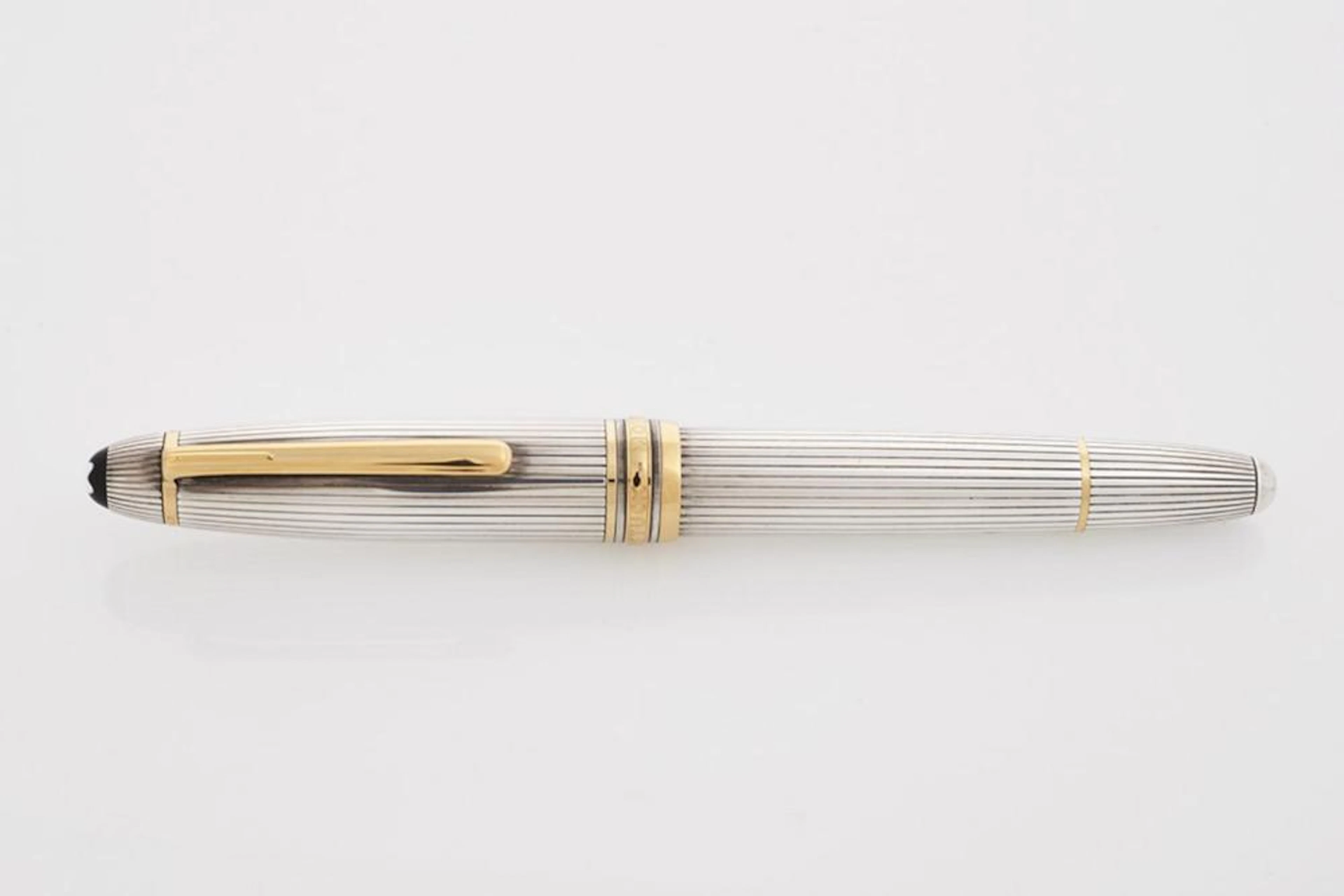 Montblanc Meisterstuck Solitaire 146 Godron 'Le Grand' Fountain Pe