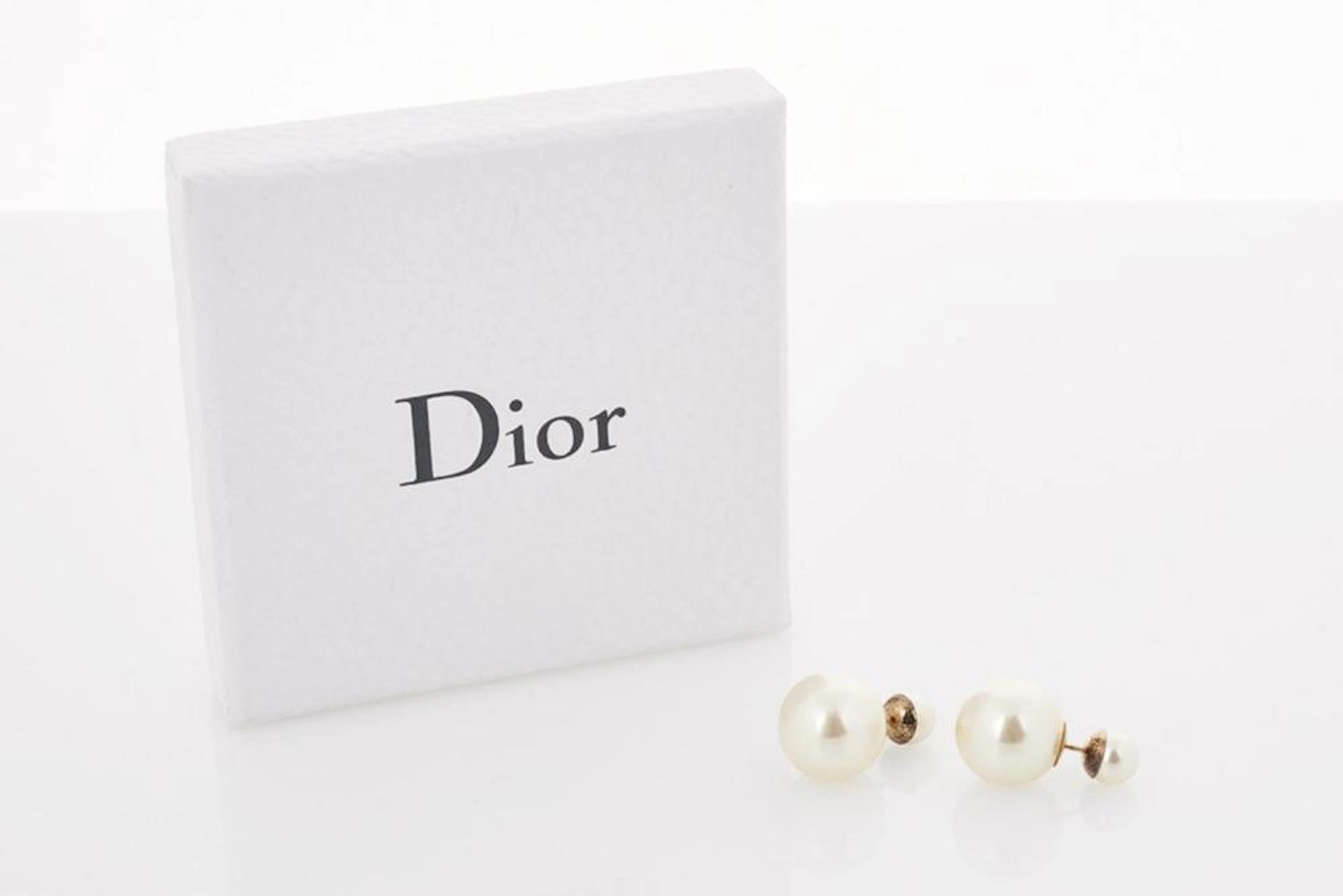 Dior Tribales Pearl Earrings