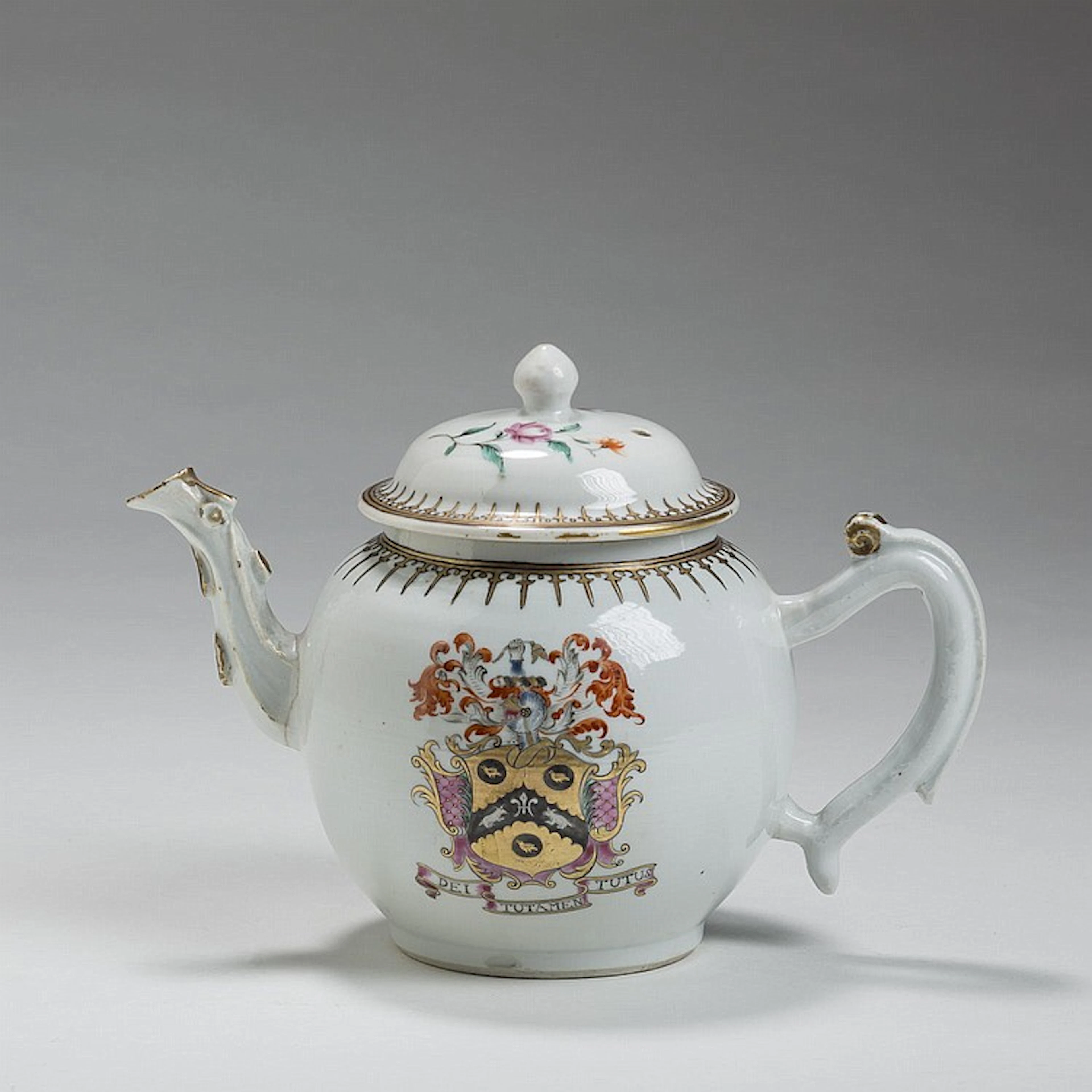 CHINESE EXPORT PORCELAIN ARMORIAL TEAPOT AND COVER WITH...