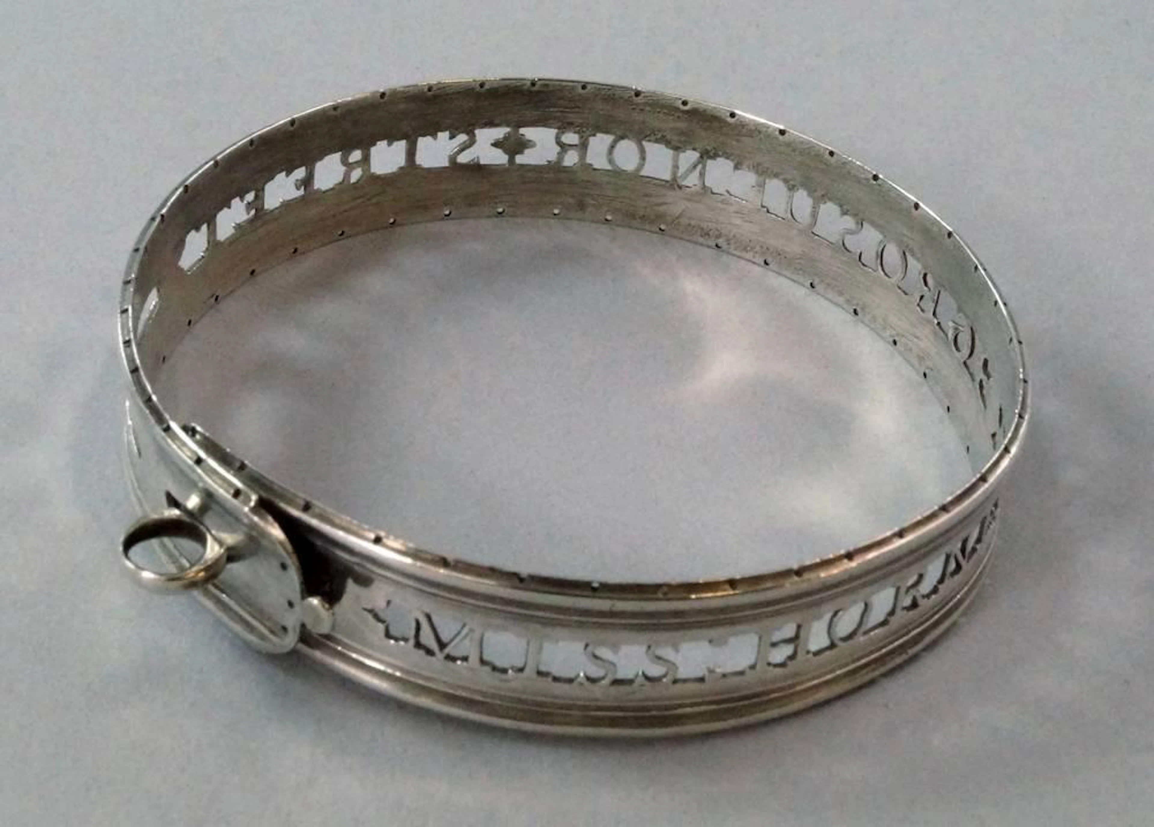 A small Jewellery, Silver, Watches & Objects Of Vertu dog collar