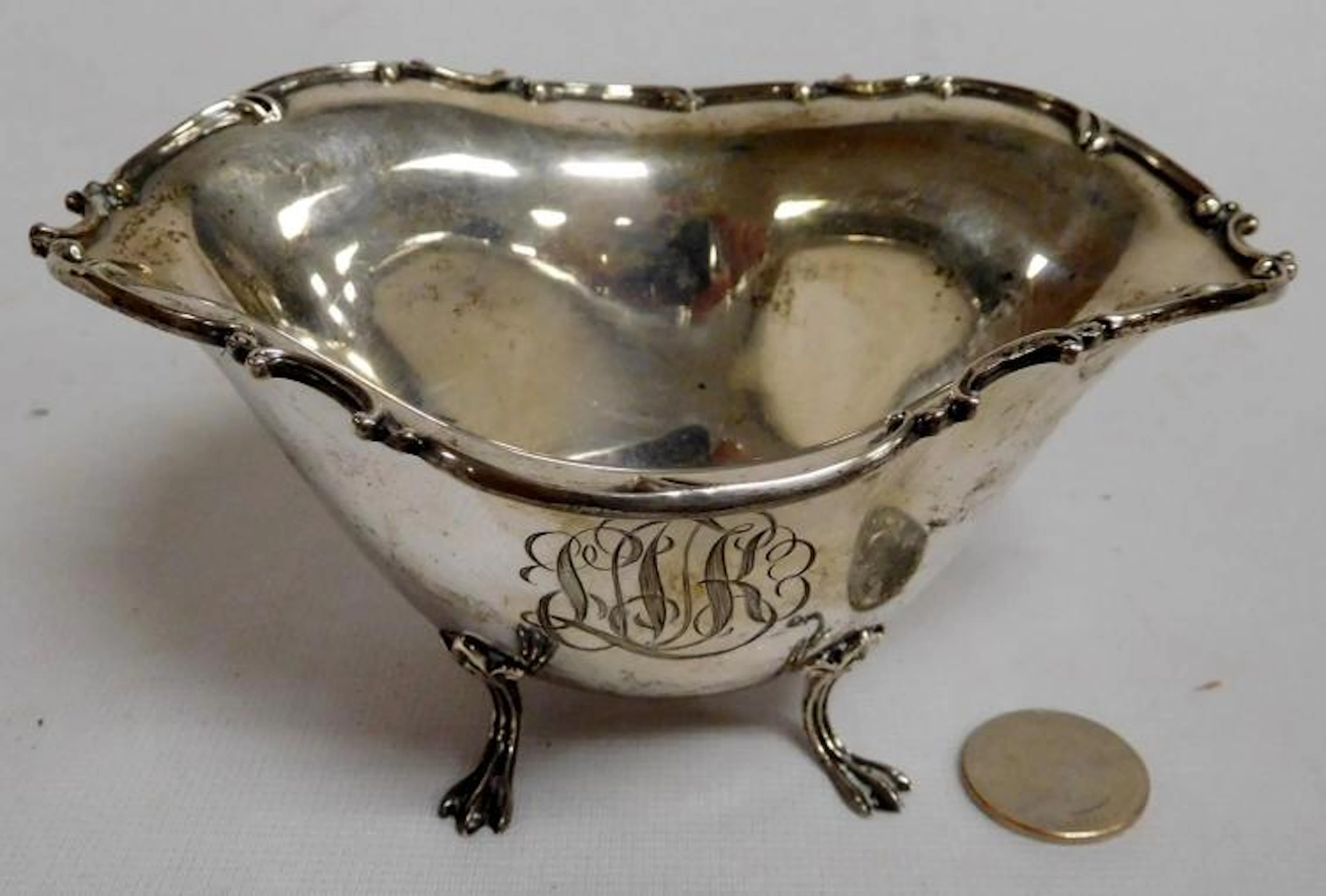 Antique Towle Sterling Silver Claw Footed Sauce Sugar Shell Serving Bowl 133.4g