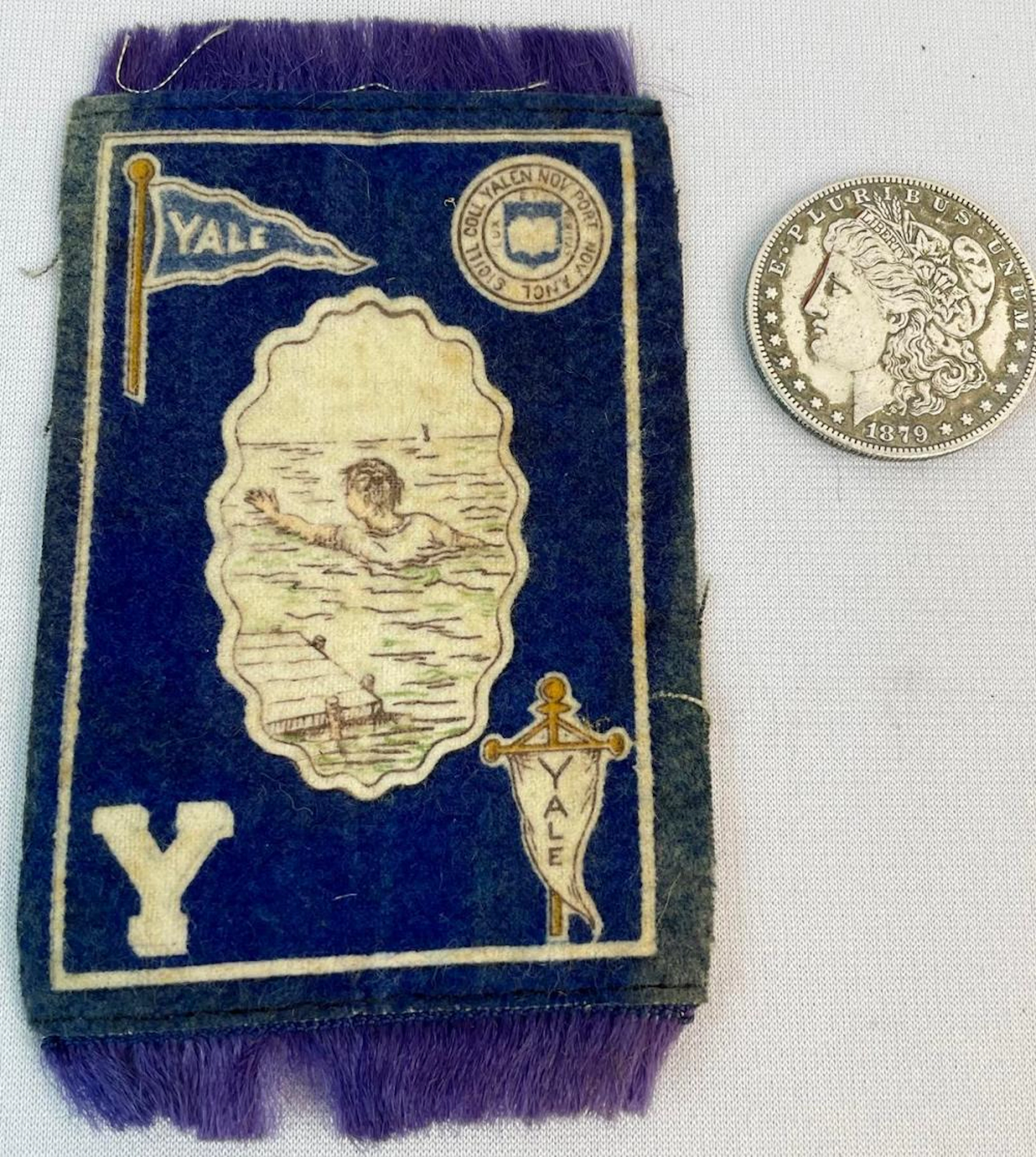 Antique 1910 Yale Bulldogs Swimming Murad Tobacco Felt Rug B33