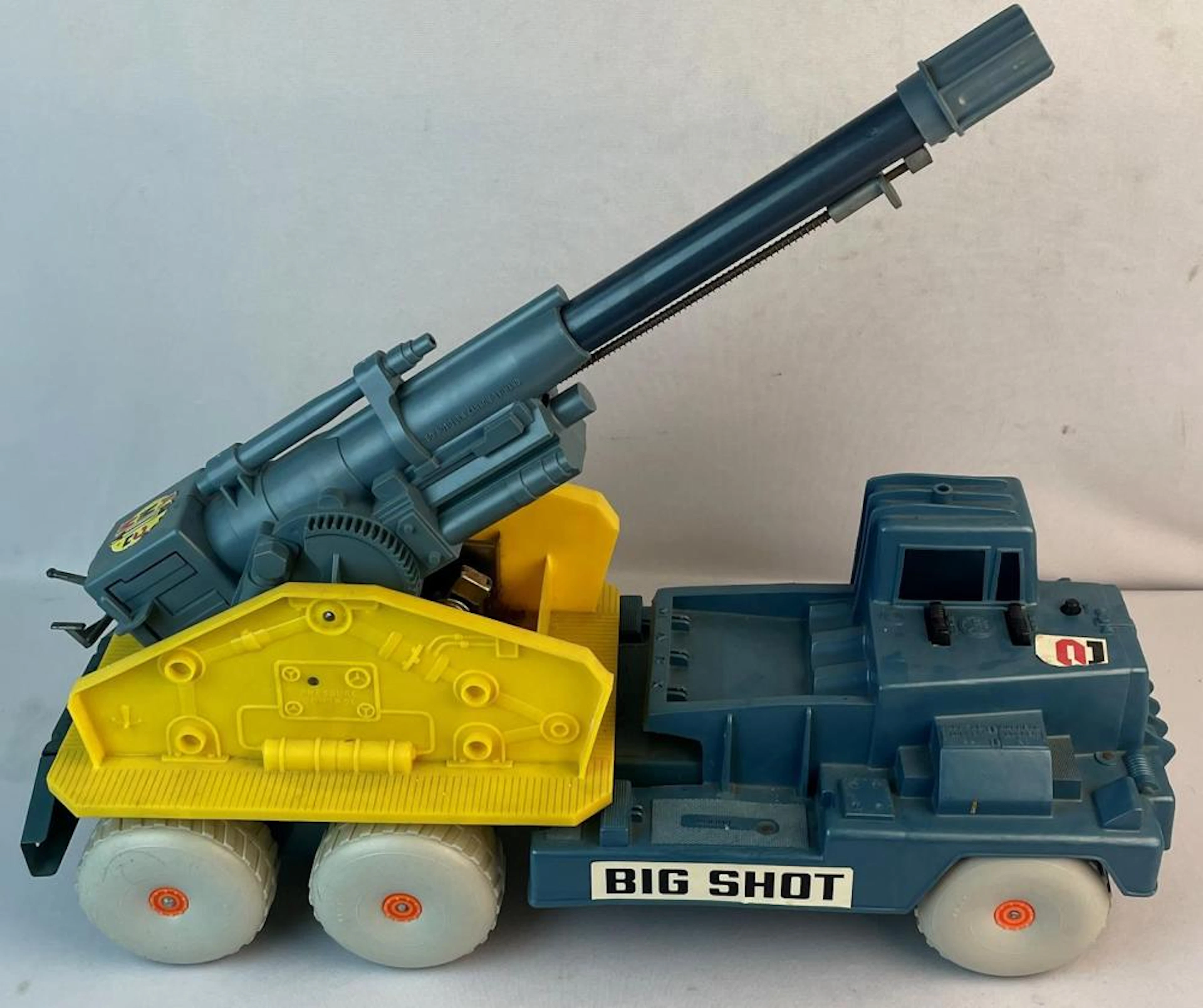 Vintage 1960's Marx Big Shot Atomic Cannon Launcher Missile Mobile Unit