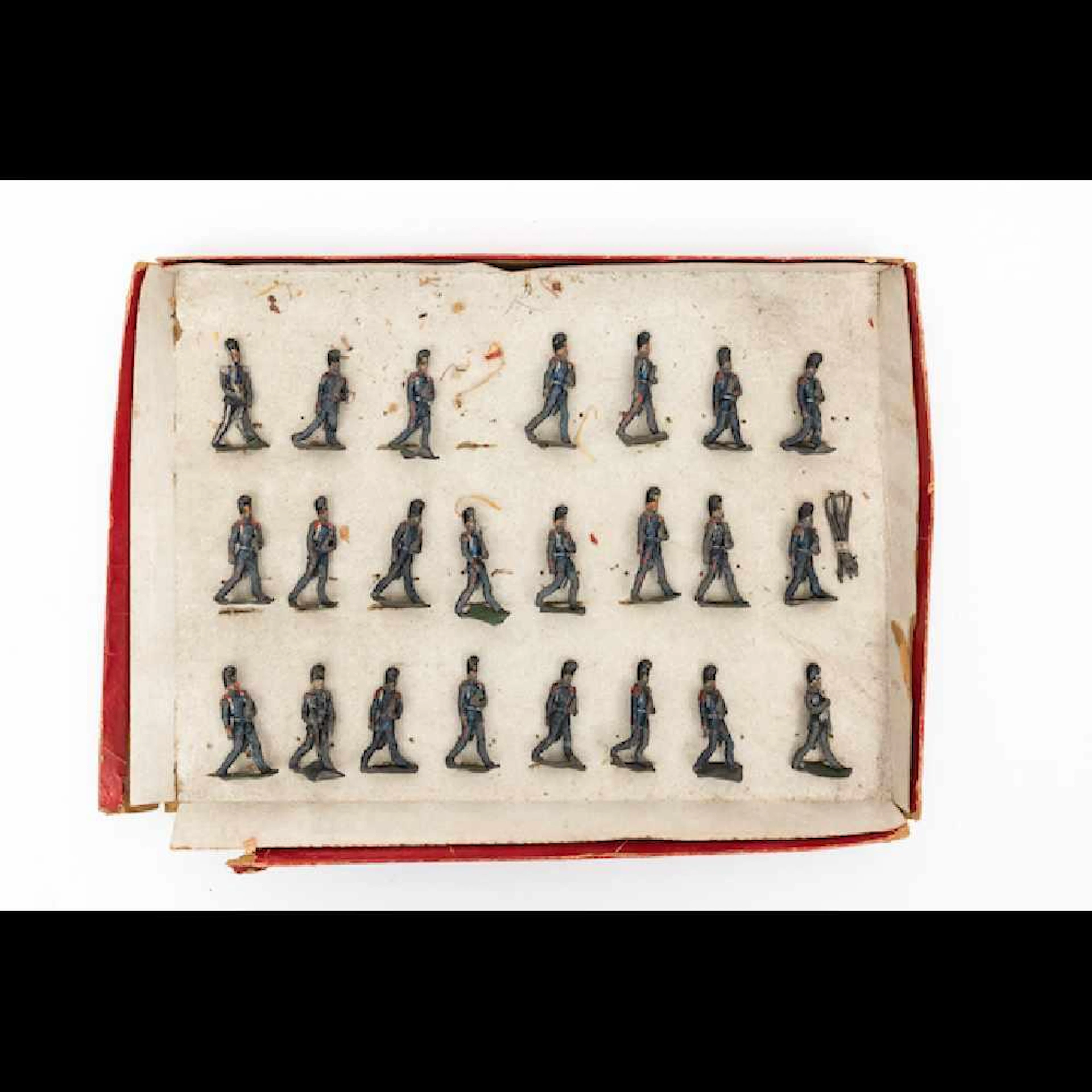 [SOLDATS DE PLOMB] Lot de 32 soldats de plomb de la fi