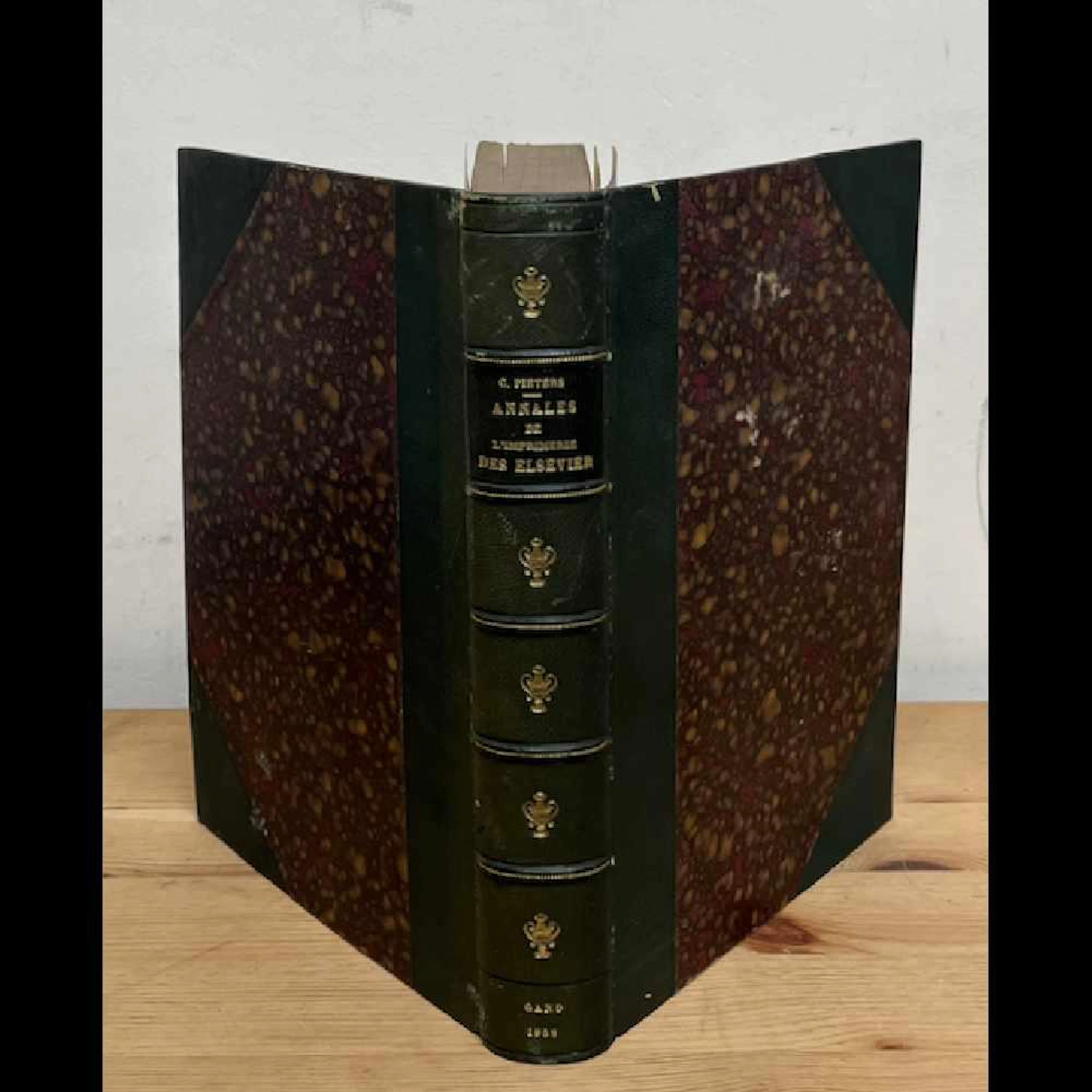Charles PIETERS. - Annales de l'imprimerie des Elsevier