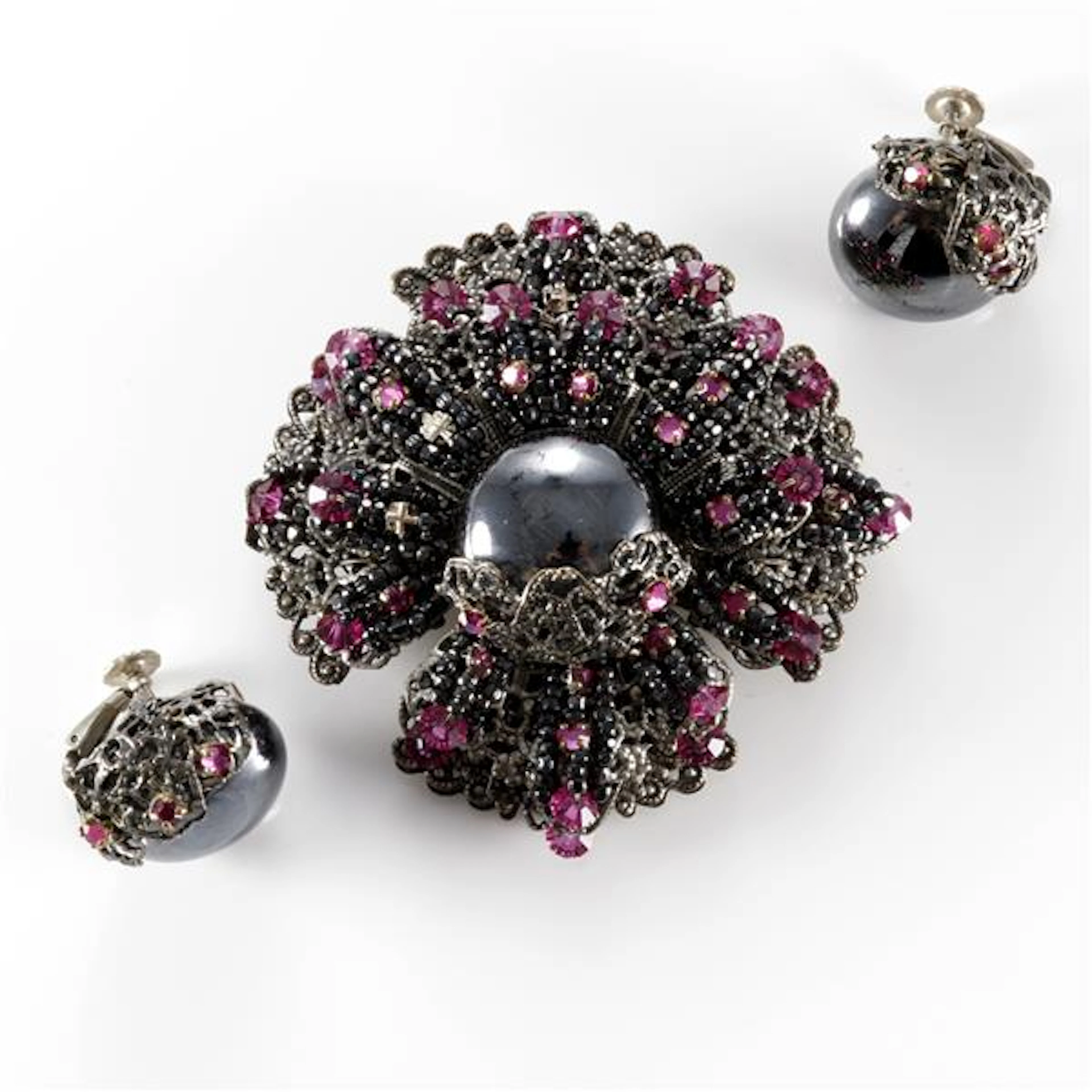 Signed Miriam Haskell 1950s hematite silver tone filigree...