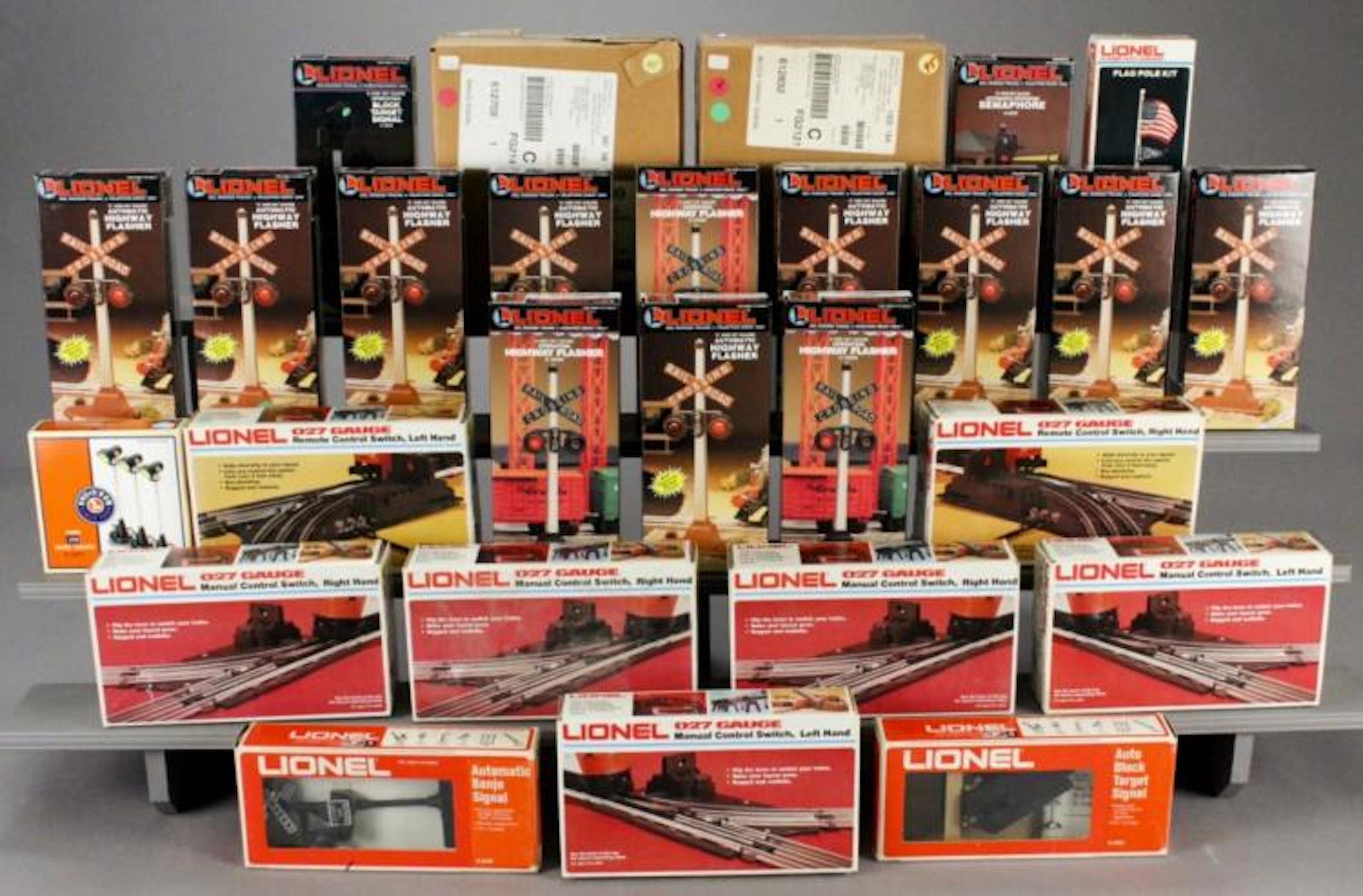 Lionel Accessories - Flashers - Signals - Switches