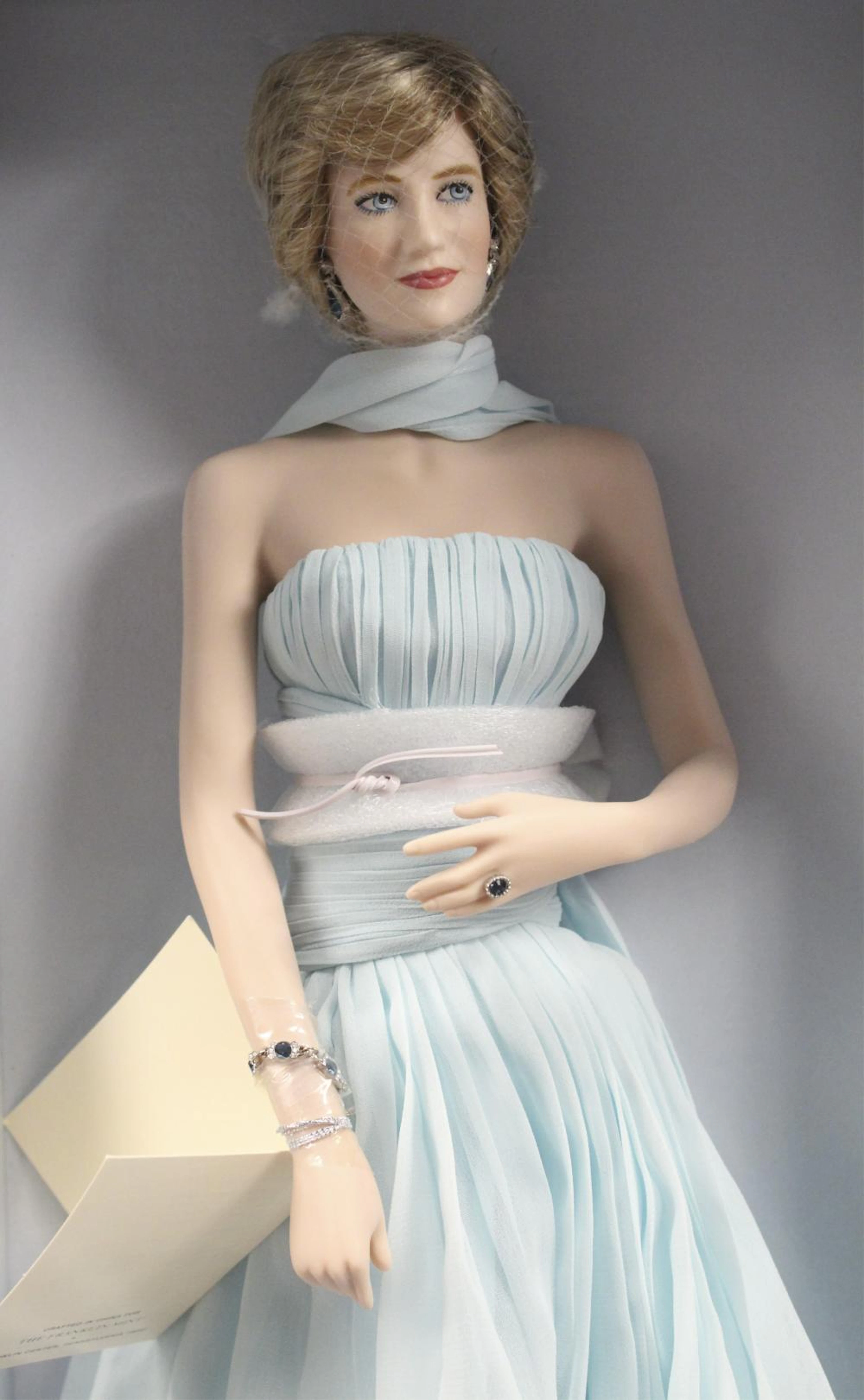 Franklin Mint Diana Princess of Wales Doll
