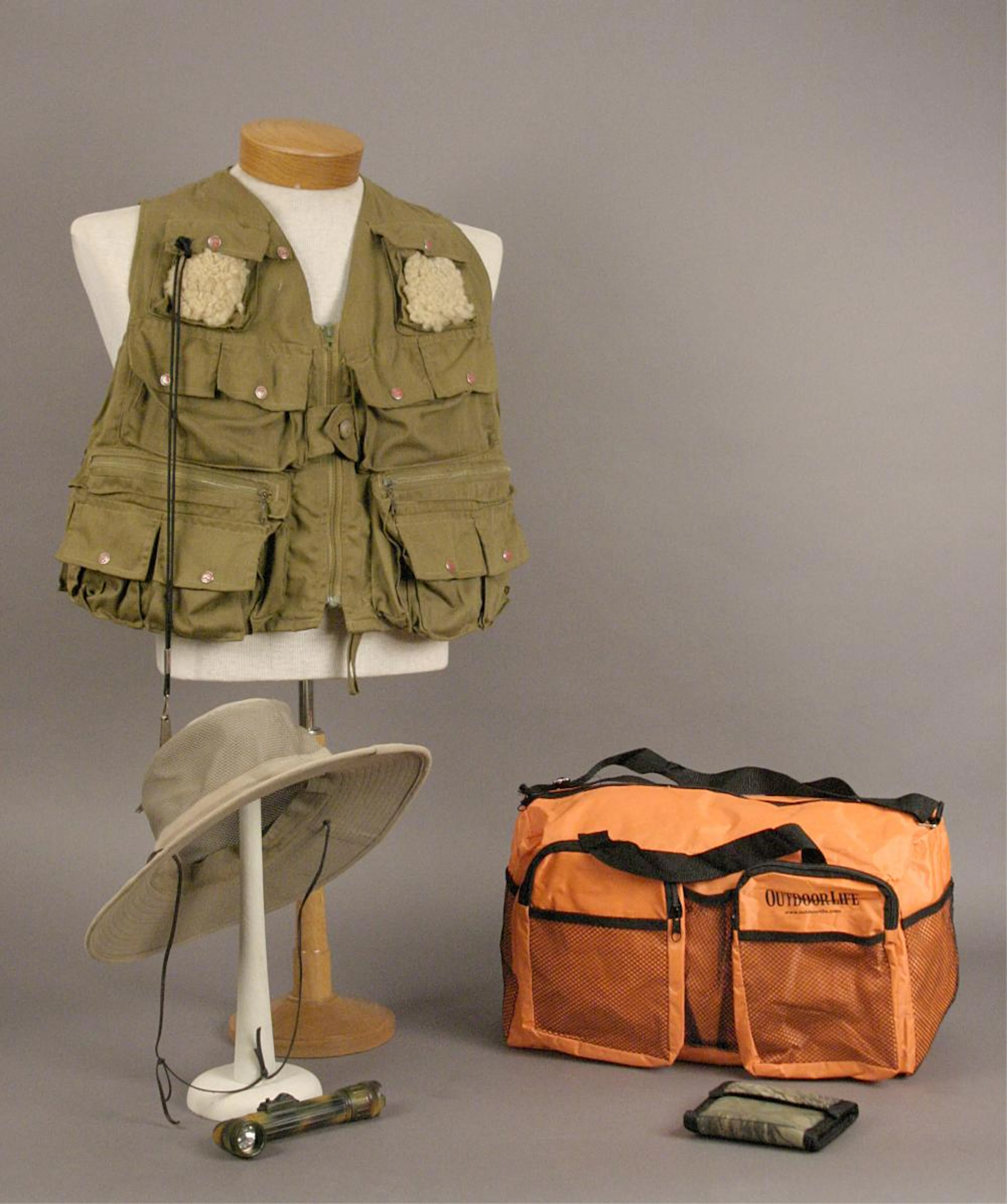 Ideal 38 - 40 Fly Fishing Vest, Hat, Carry All Bag