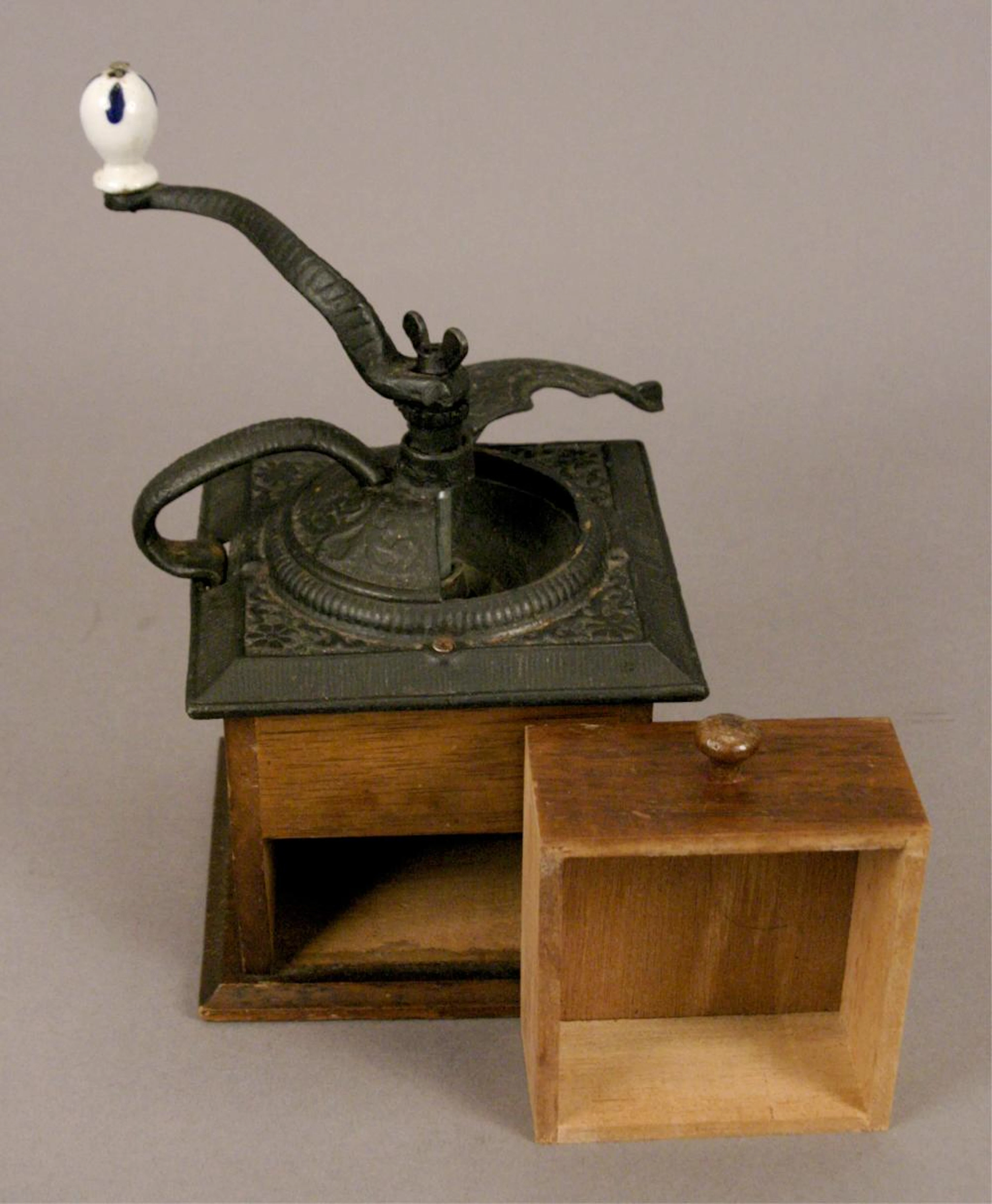 Vintage Wooden Coffee Mill - Drawer - Cast Metal