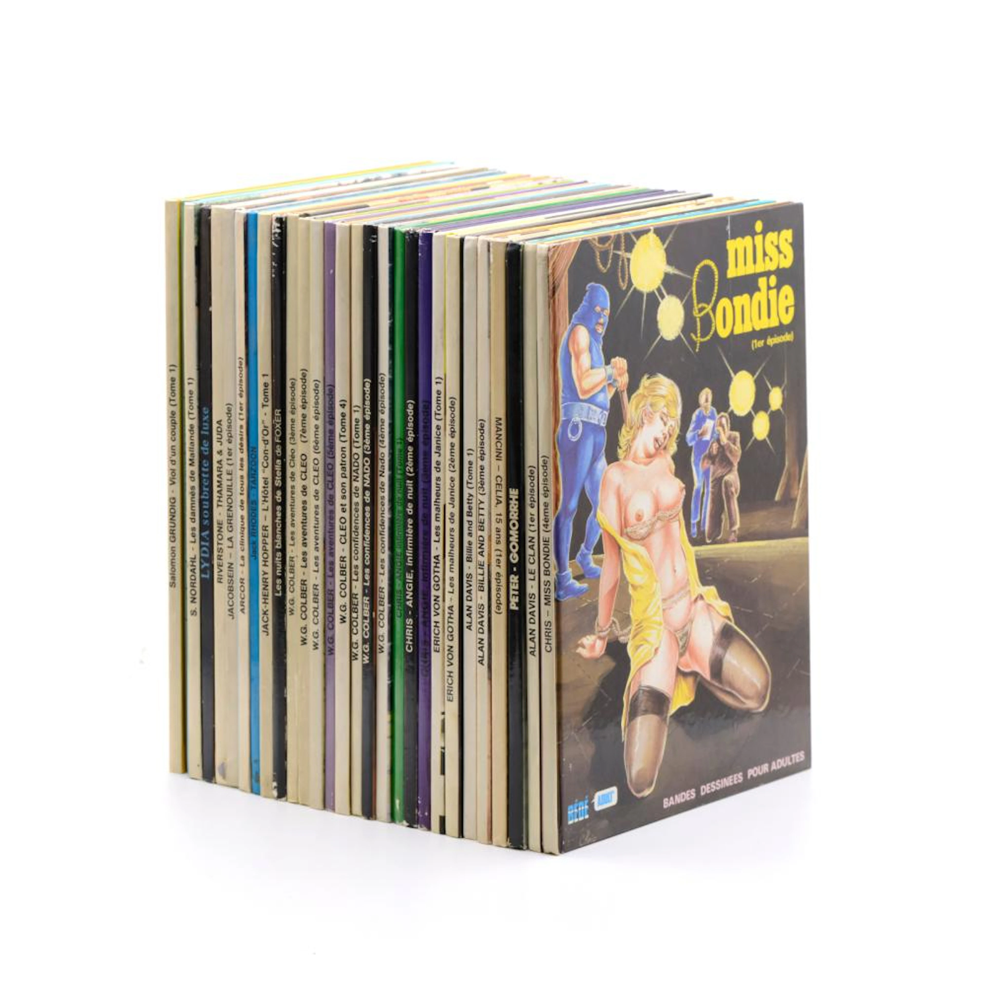 BÉDÉ ADULT. Lote de 29 vols. encs.