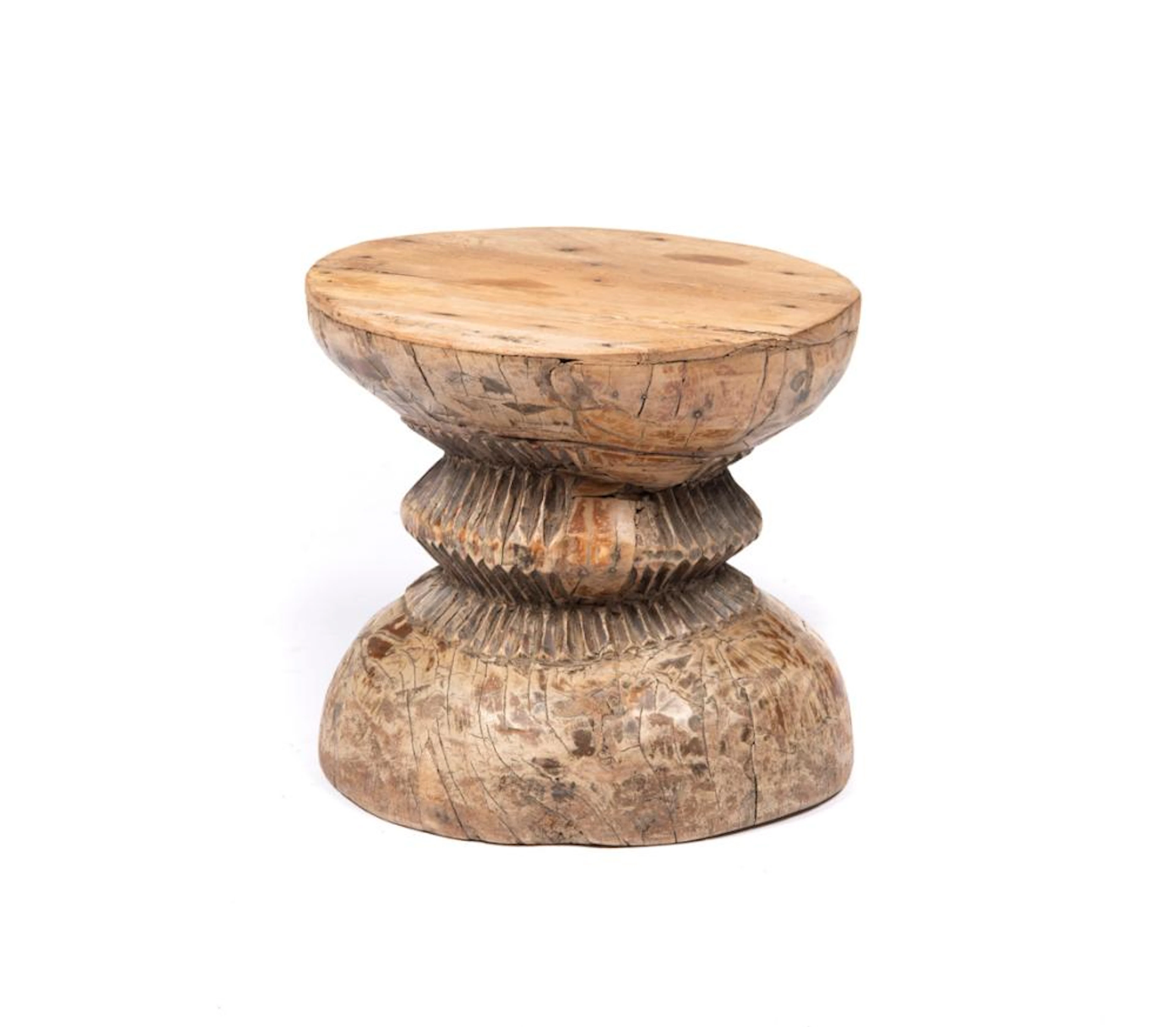 Mesa de apoio em madeira patinada