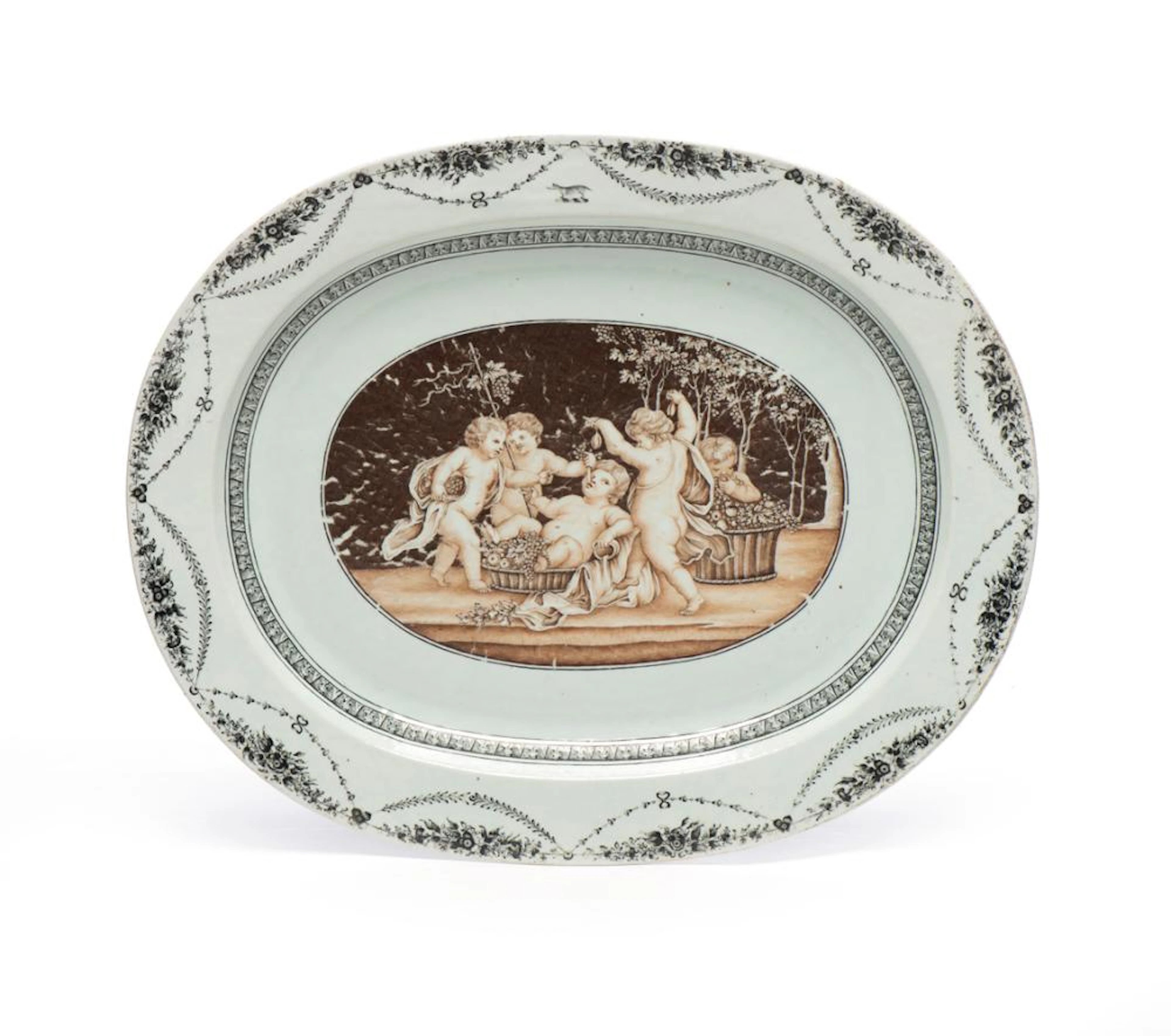 Grande e importante travessa em porcelana chinesa