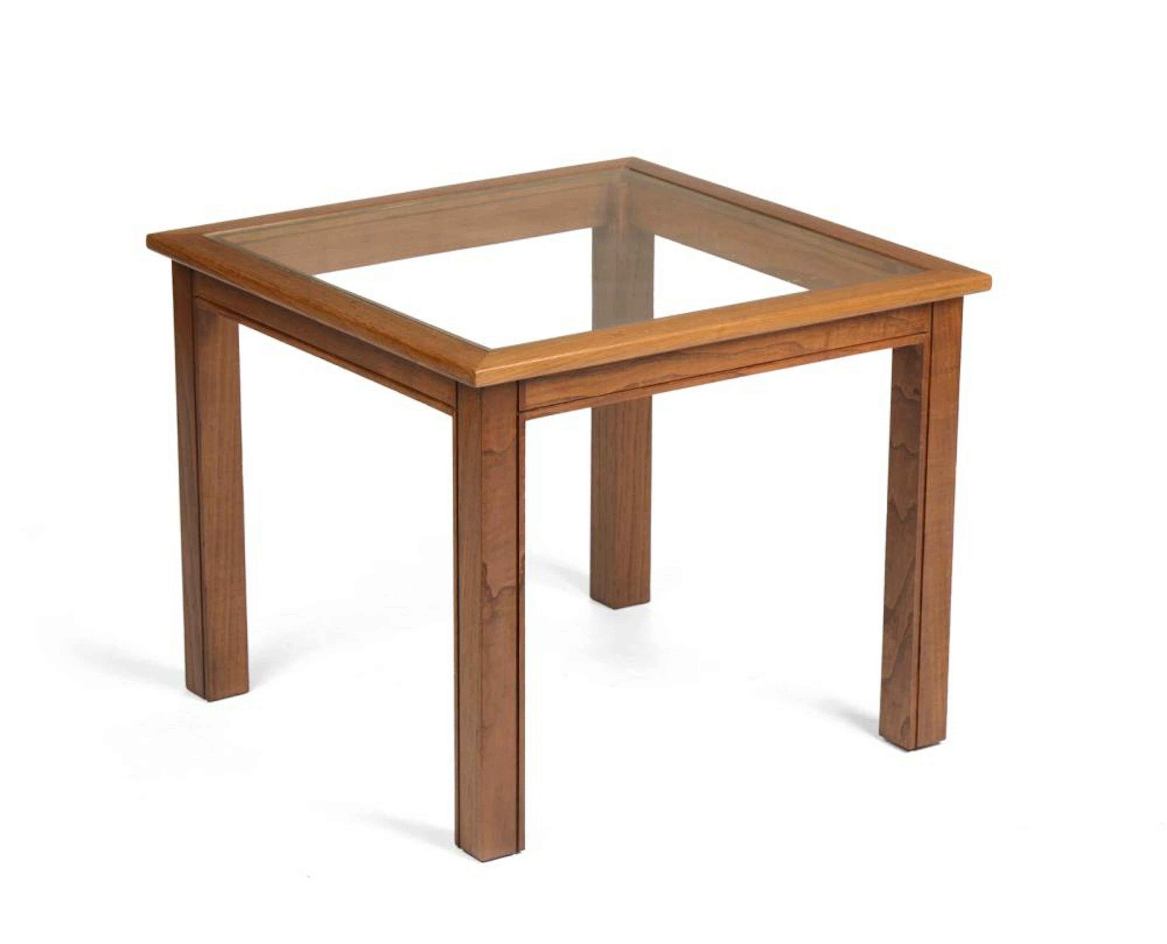 Mesa de apoio em madeira com tampo em vidro