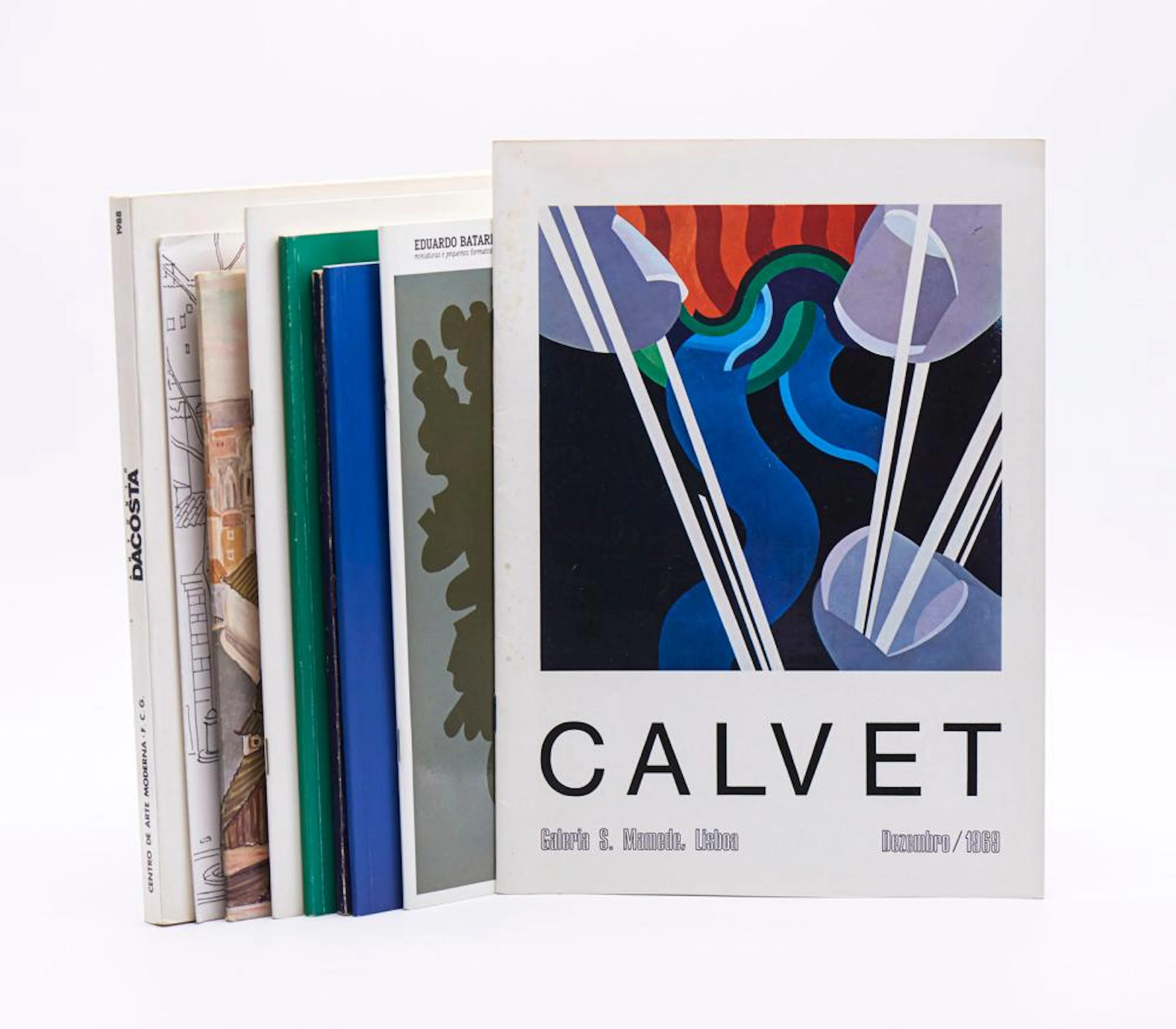 ARTISTAS e GALERIAS. Lote de 9 vols. brs.