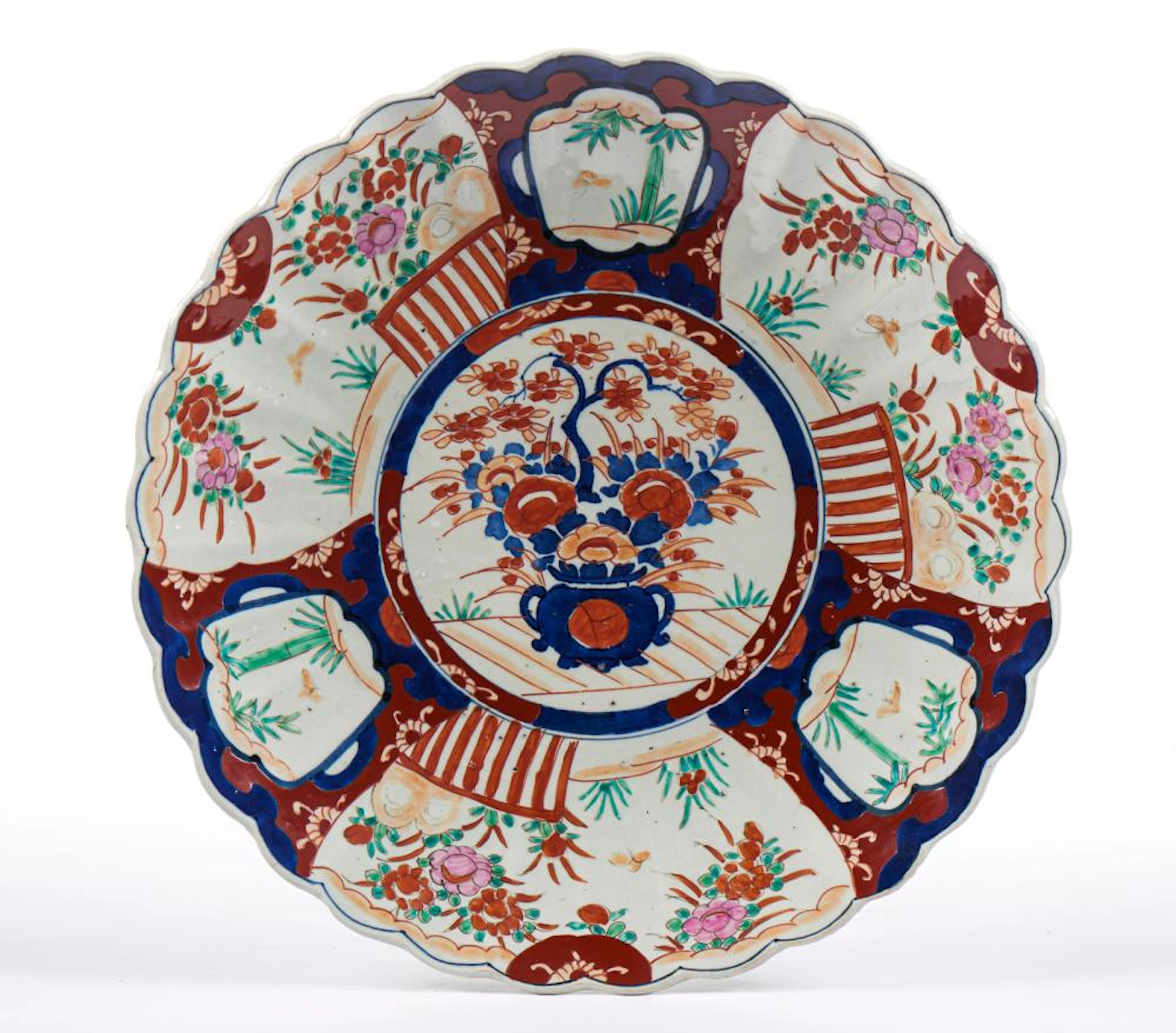 Grande prato em porcelana japonesa