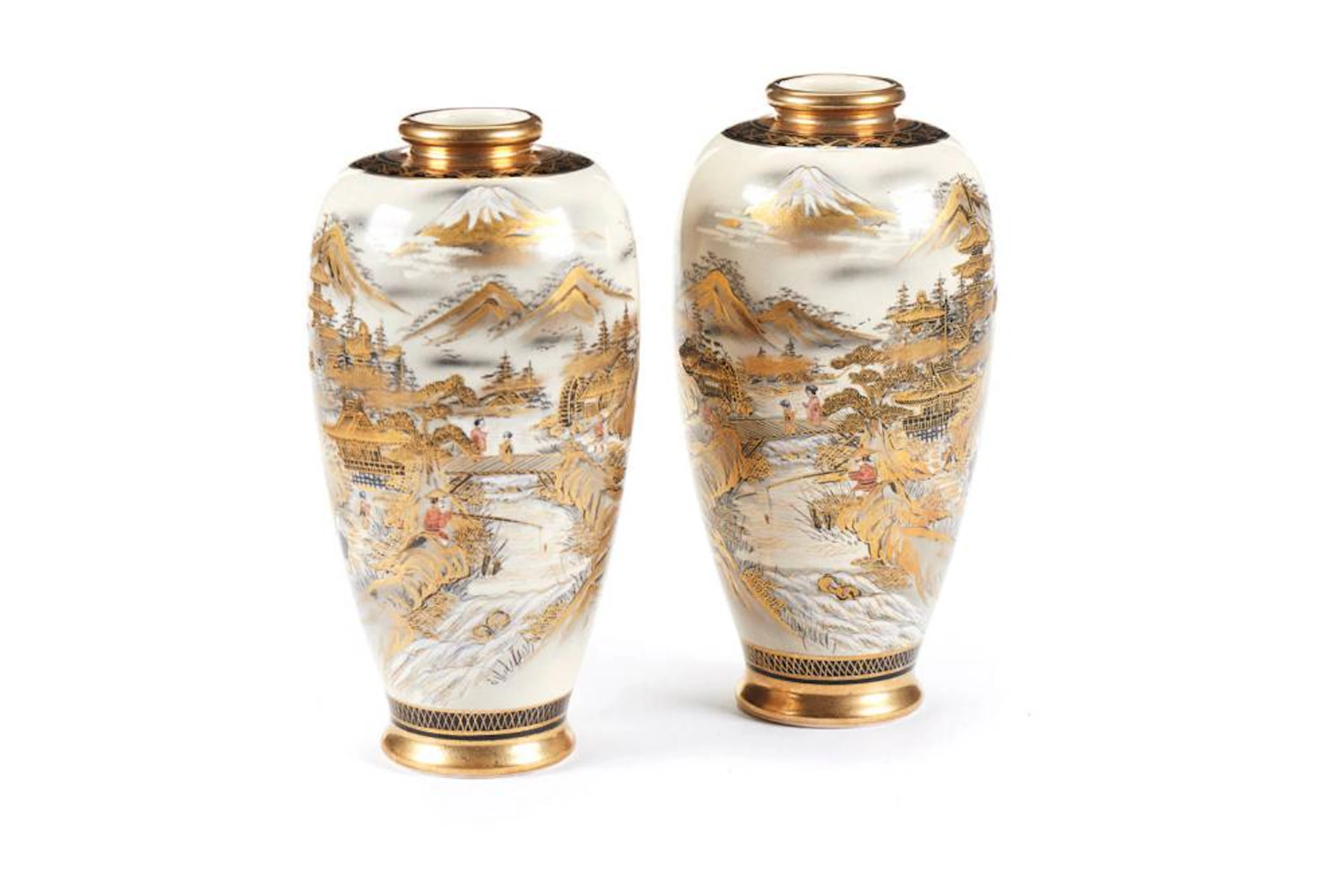 Par de jarras em porcelana japonesa, Satsuma (2)