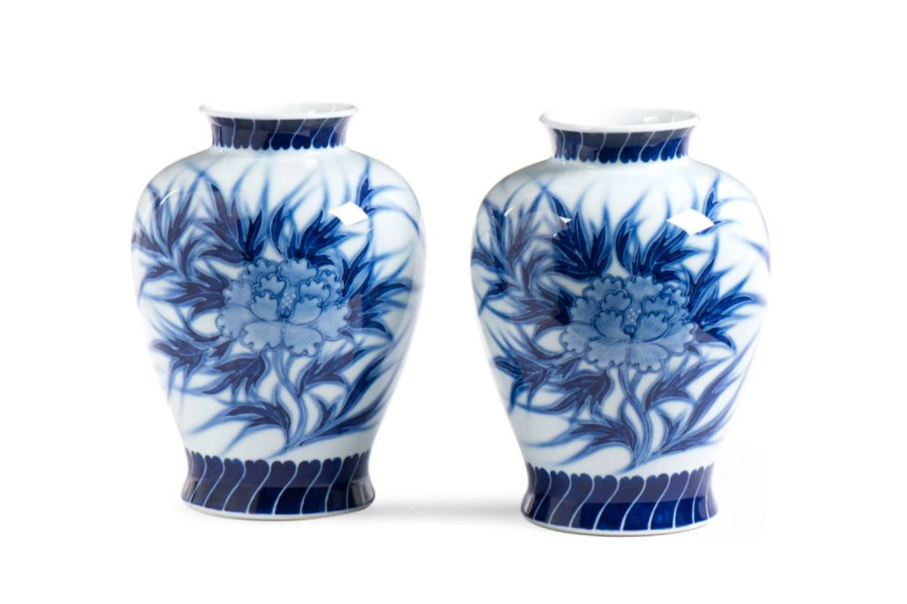 Par de jarras em porcelana japonesa (2)