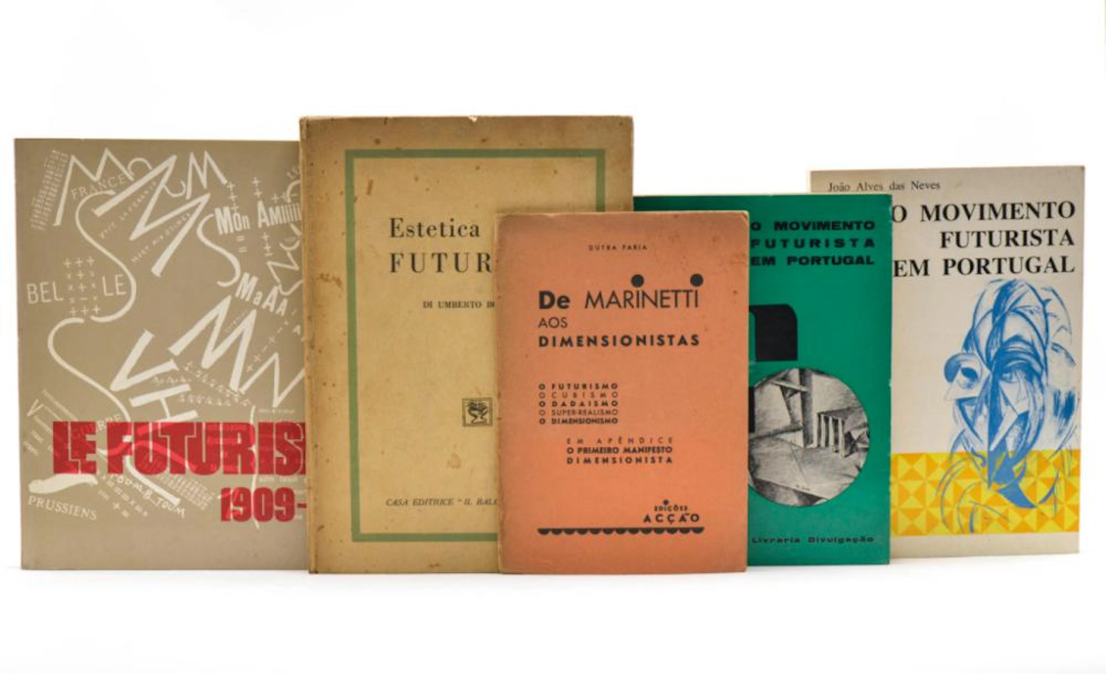 FUTURISMO. Lote de 5 vols. brs.