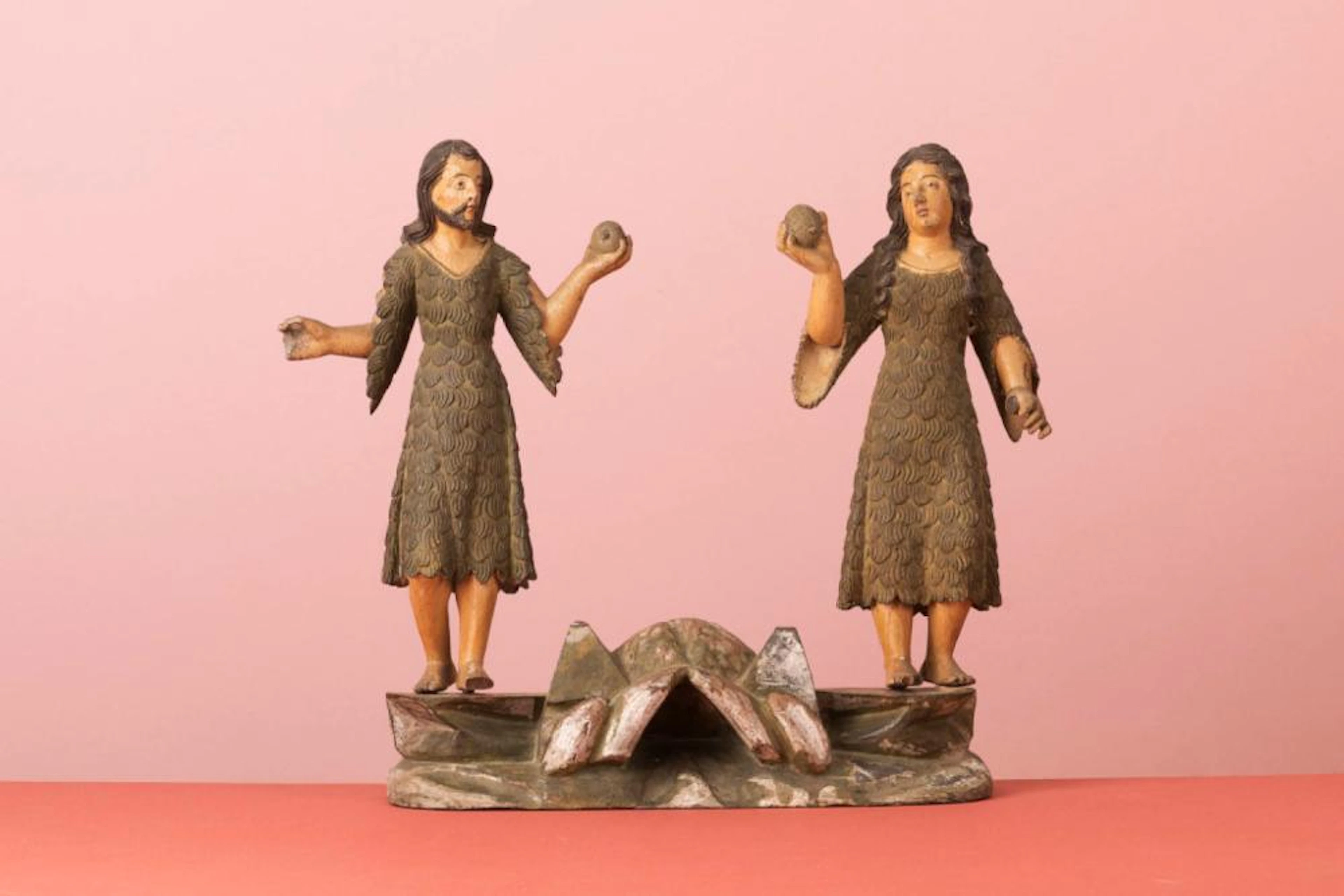 Adão e Eva, rara escultura indo-portuguesa, do século XVII