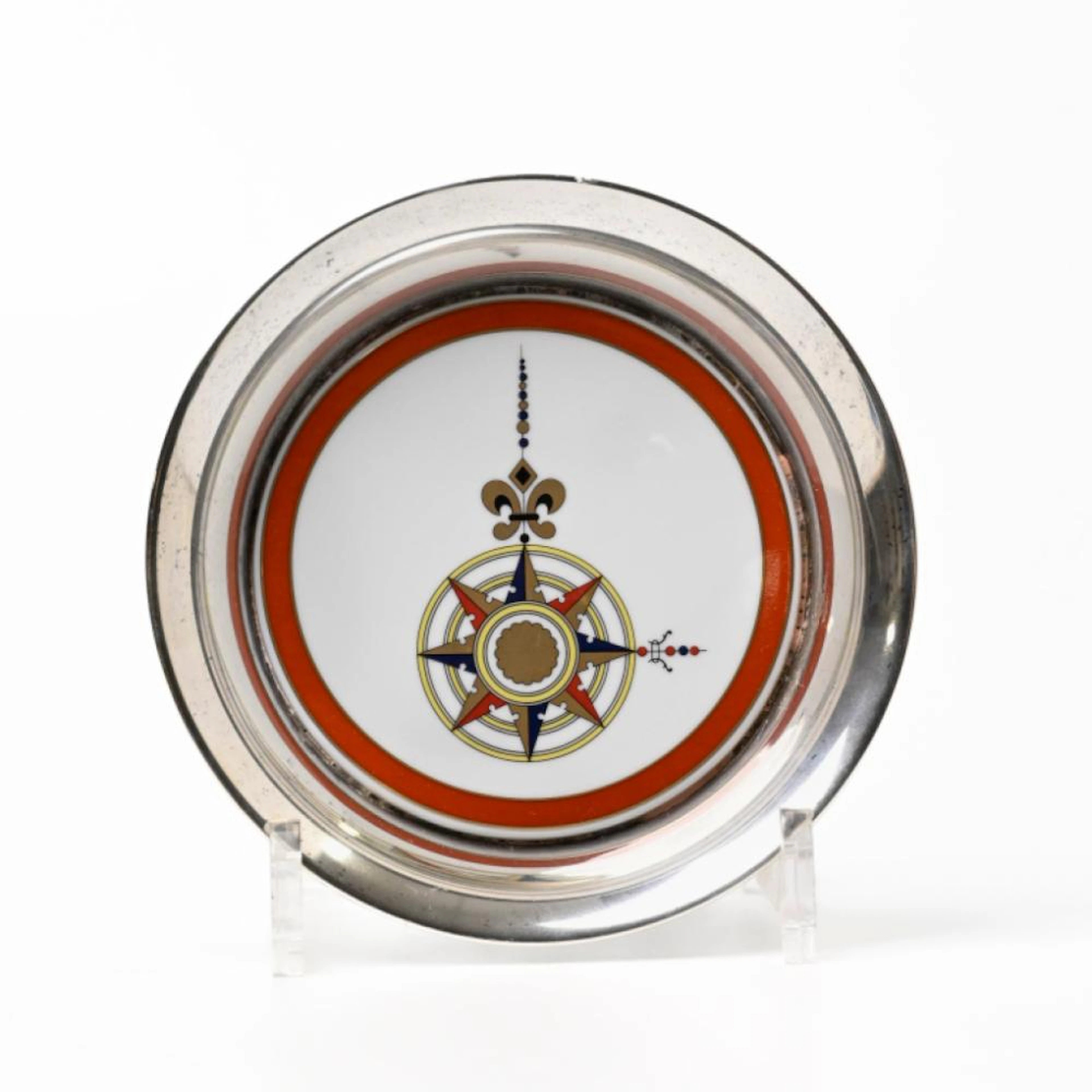 Base para garrafa em prata e porcelana da Casa Leitão & Irmão, 925?