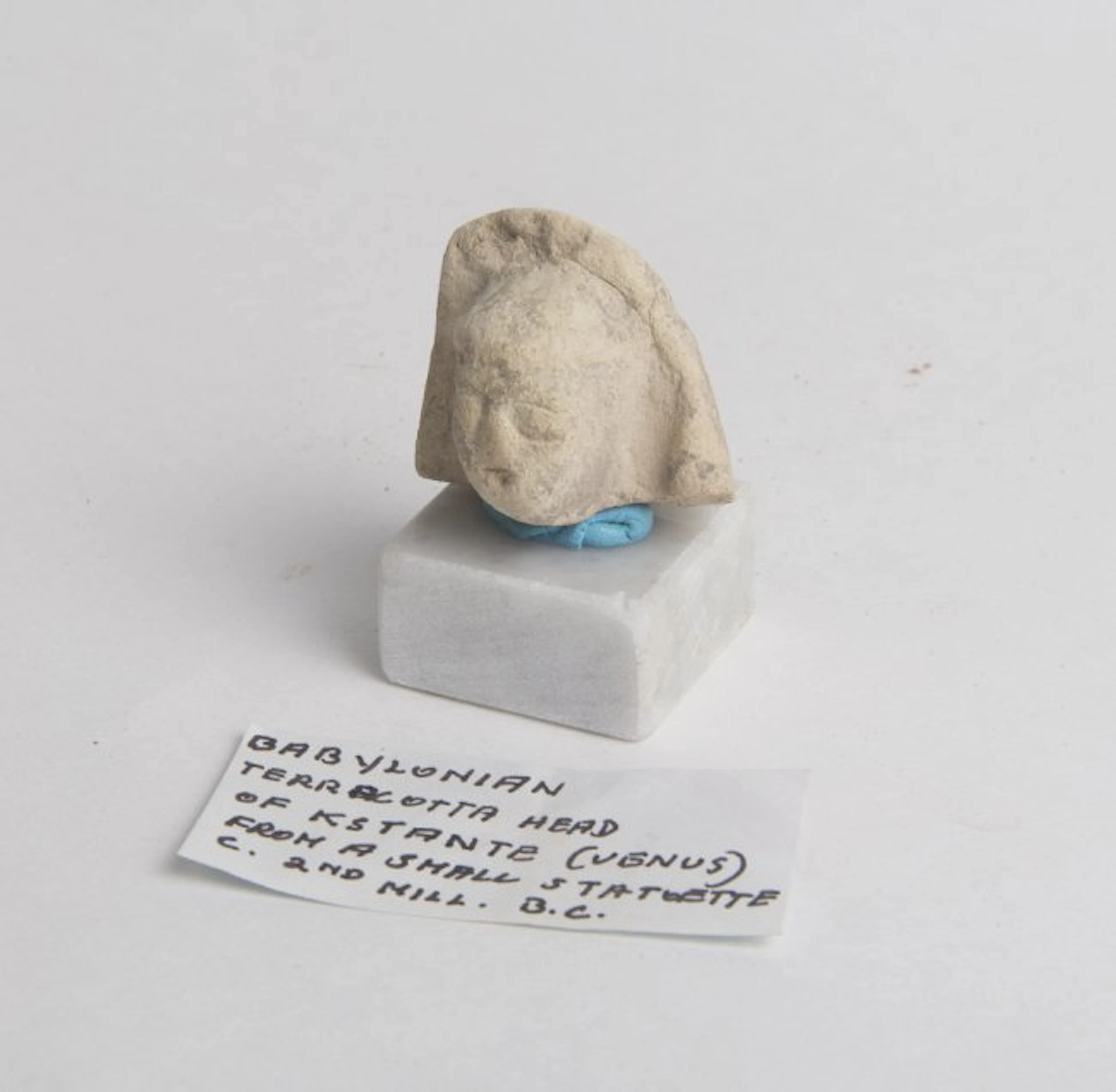 Ancient Babylonian Terracotta Head of Kstante Venus c.2nd millennium BC.