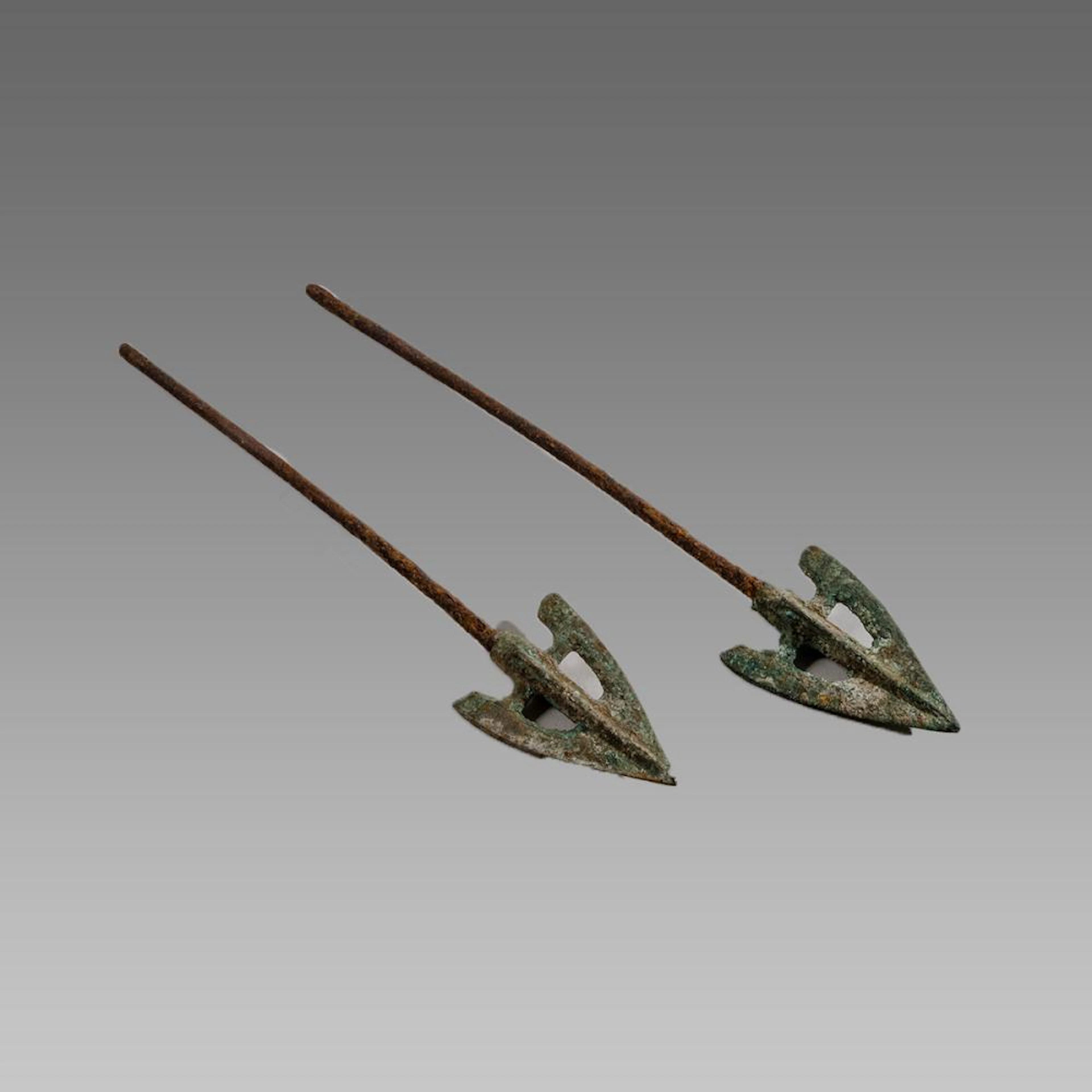 Rare Ancient Chinese Bronze Arrow Points (2).