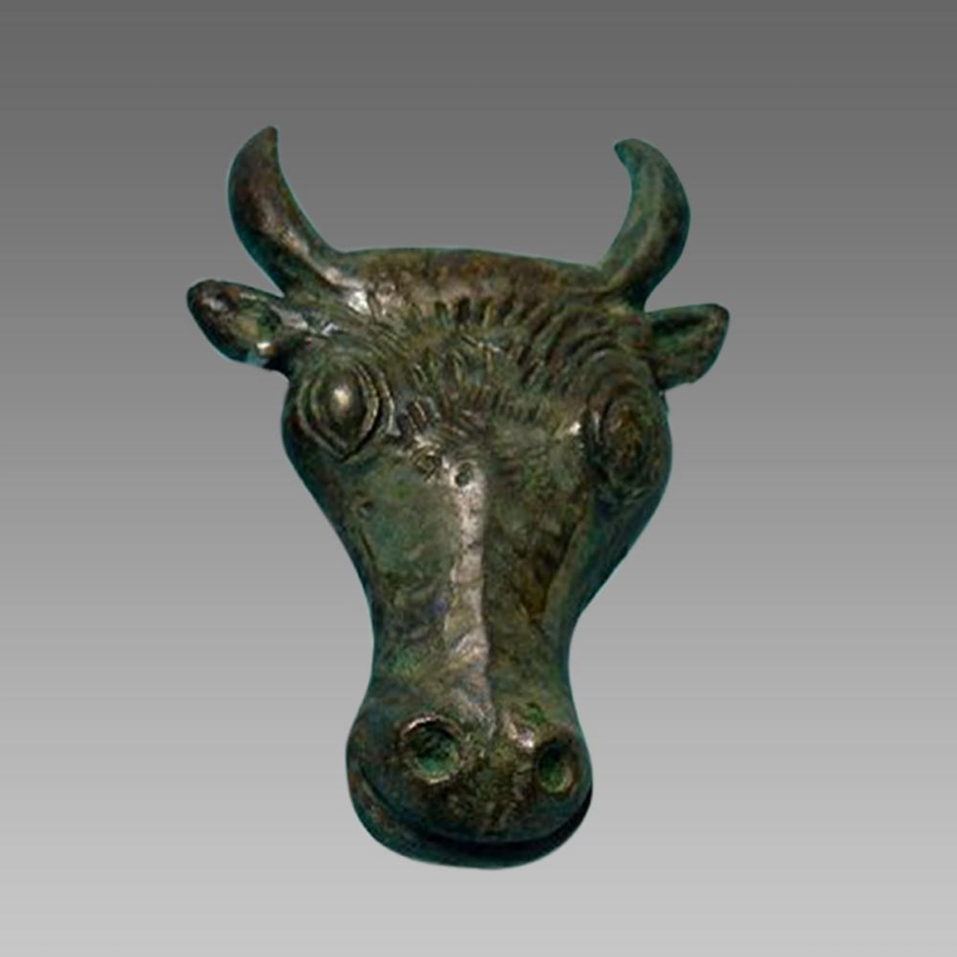 Ancient Roman Bronze Bull Head, applique c. 3th - 4th Century CE.