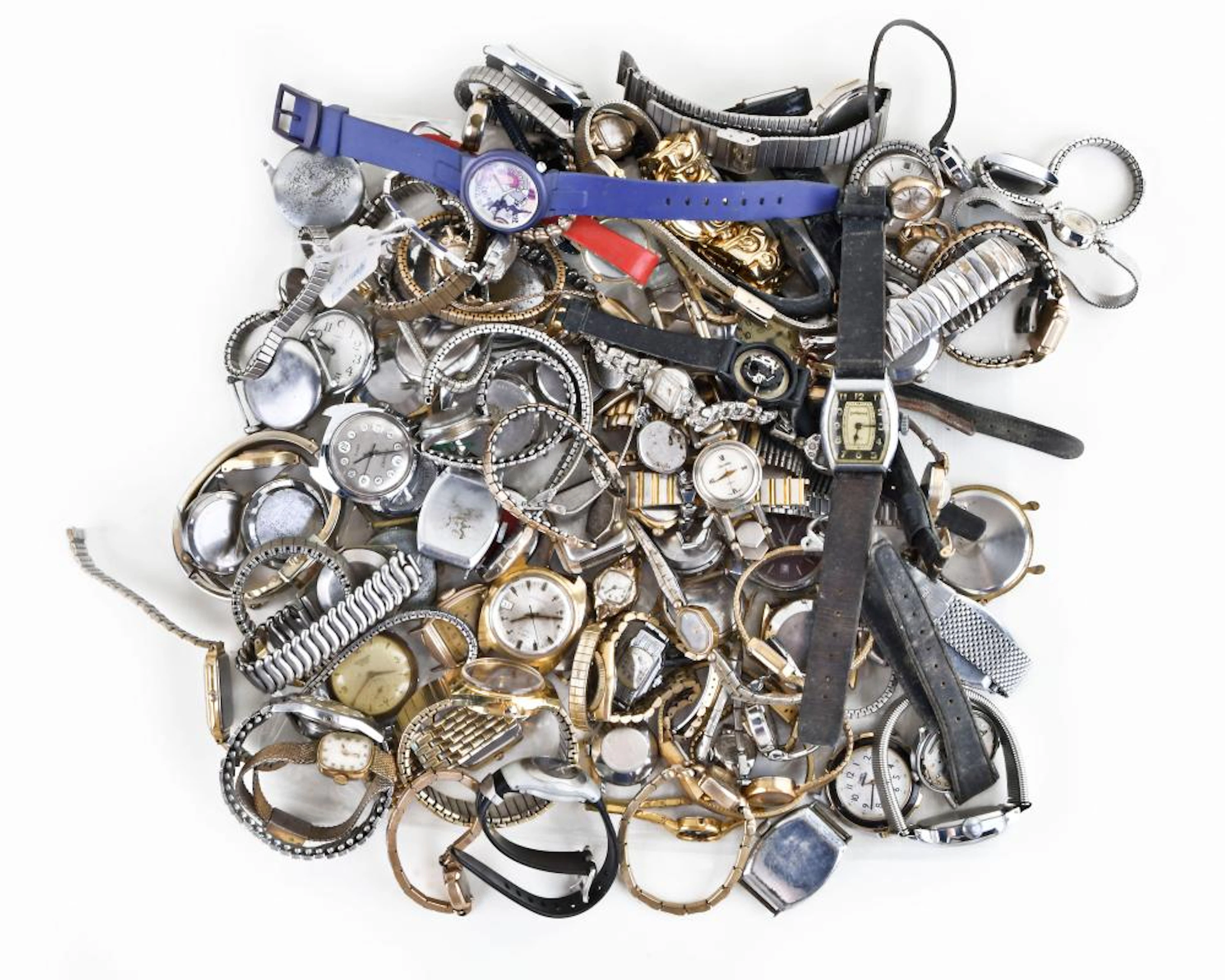 A large lot of men's and women's quartz and mechanical wrist watches