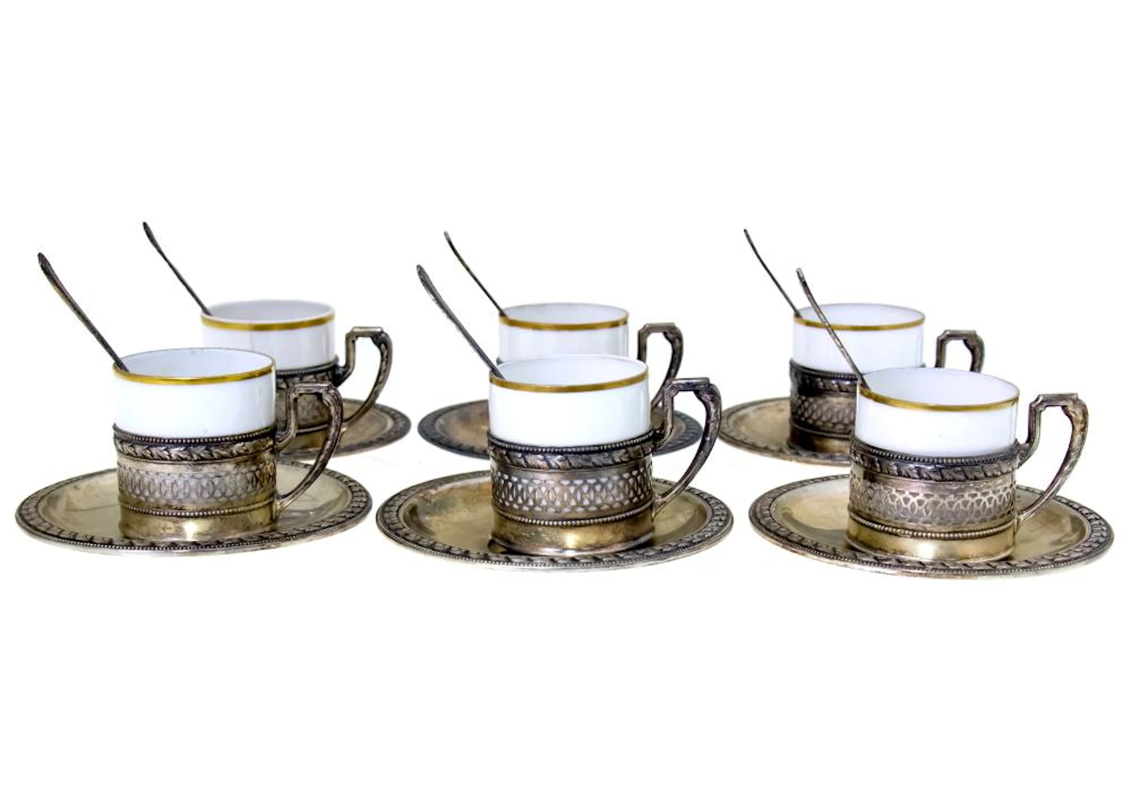 SET OF SILVER TEA CUPS, ORIGINAL CASE, WILHELM T. BINDER, GERMANY, CIRCA 1900.