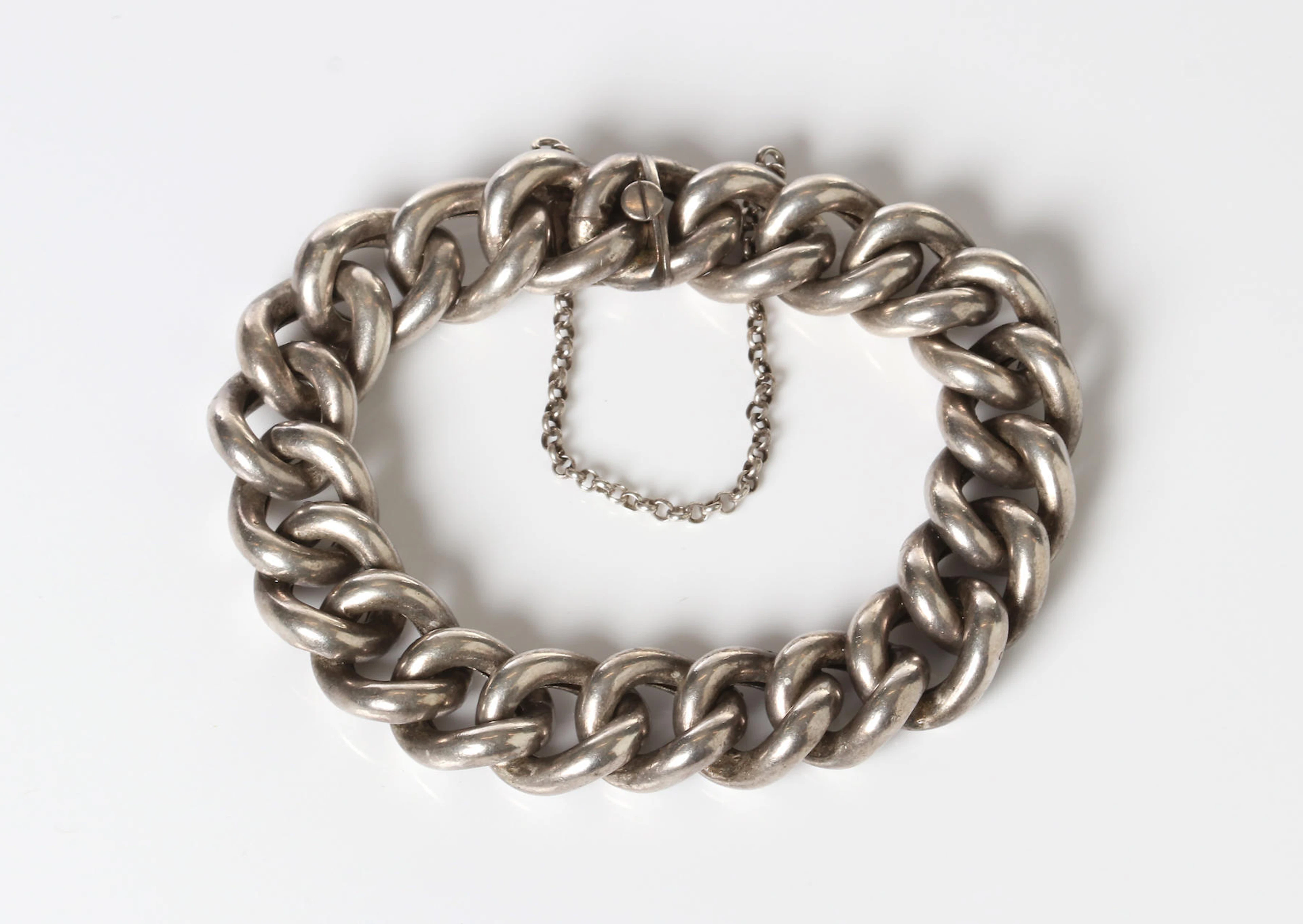 SILVERARMBAND