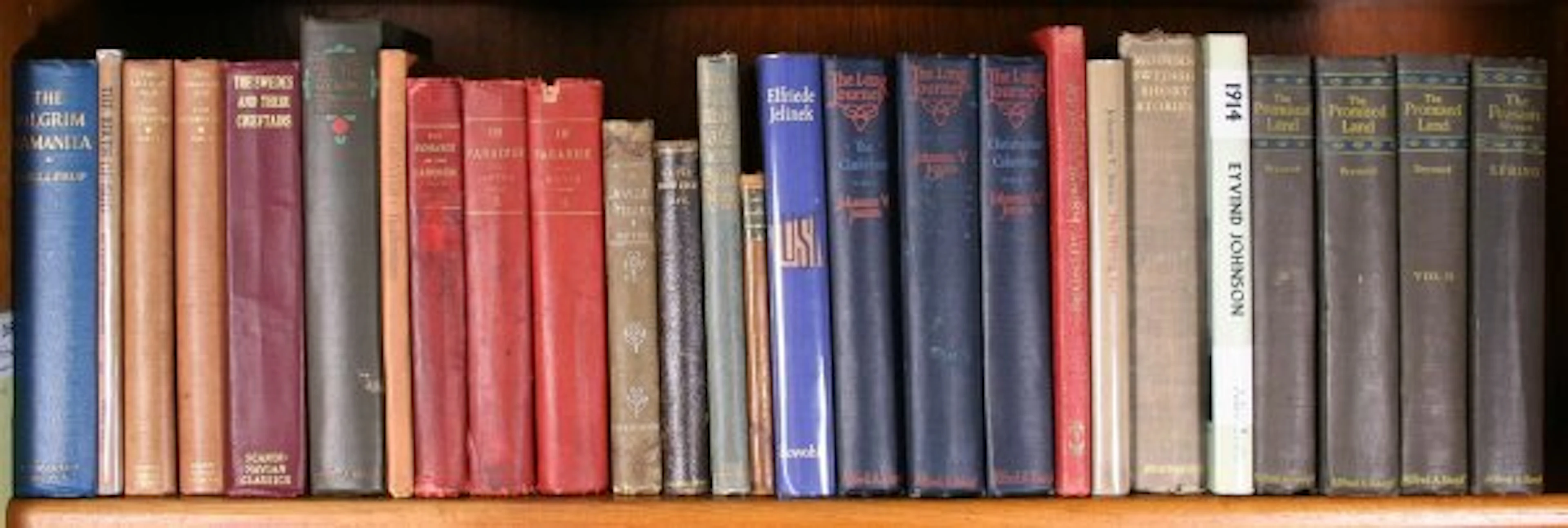 2265: Collection of 146 volumes by Nobel Prize winning