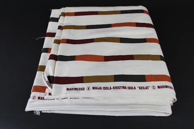 NYTT Tyg, "Keilat", design Maisa Isola-Kristina Isola, Marimekko 1984