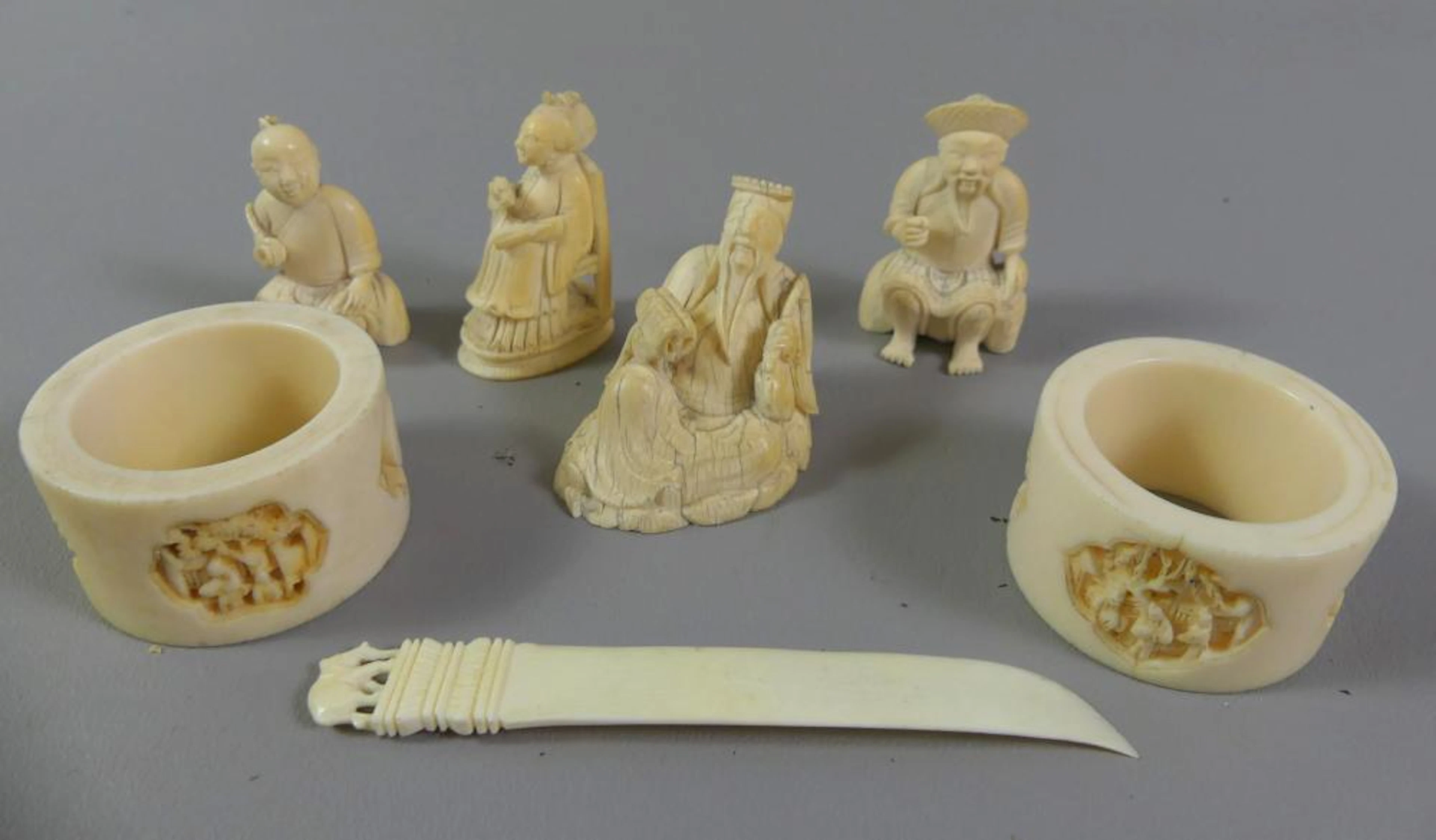 7 CHINESE BONE ITEMS & FIGURES
