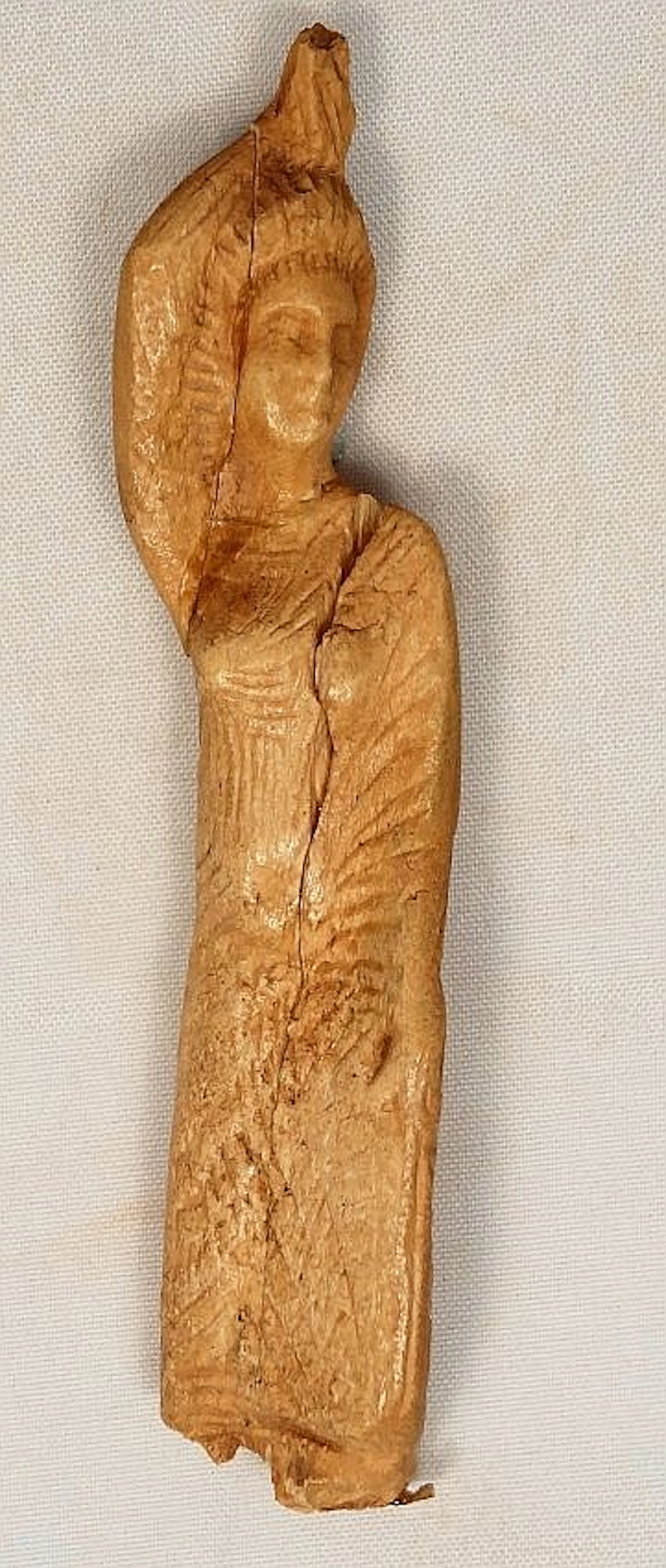 2 Roman bone carvings
