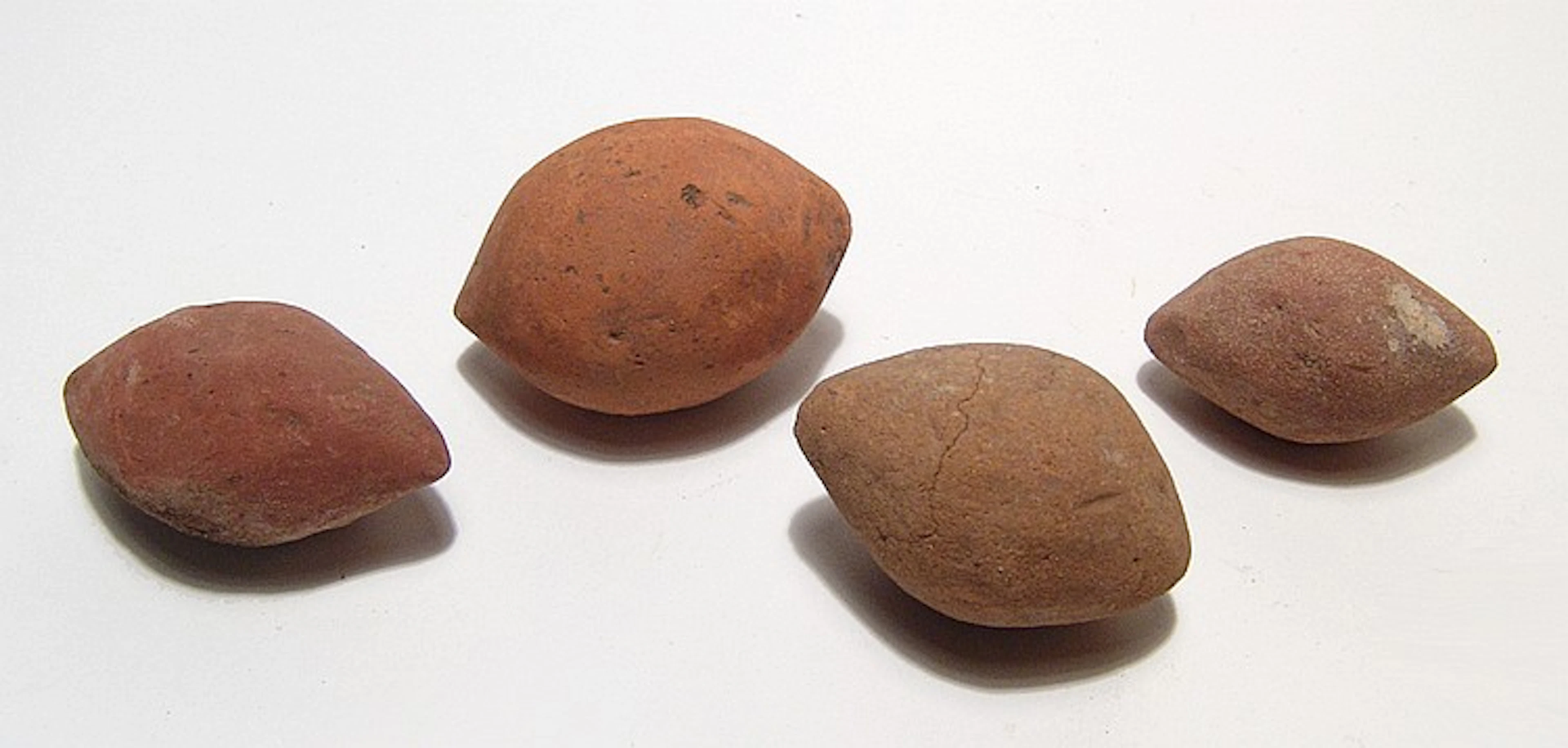 A lot of 4 Mesopotamian sling bullets