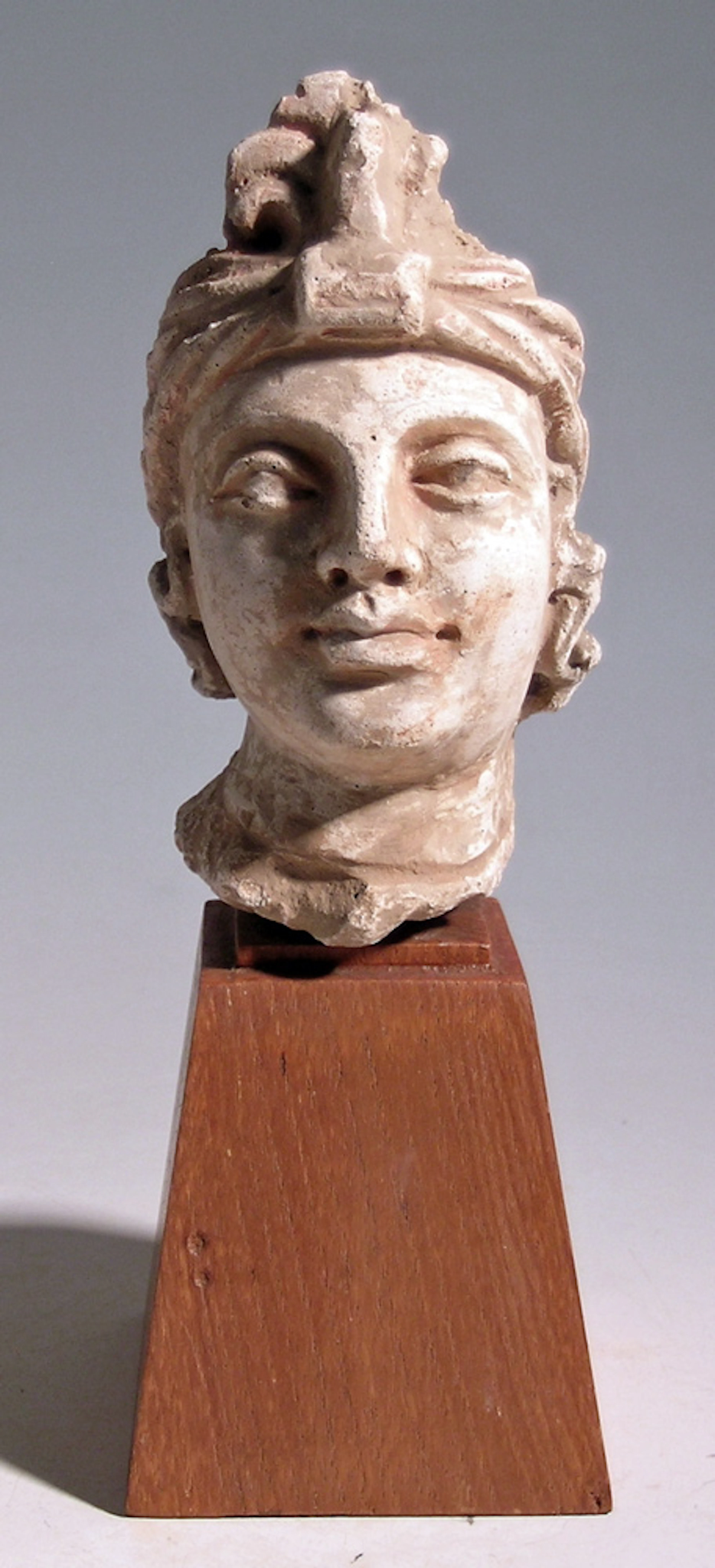 A magnificent Ghandaran stucco head