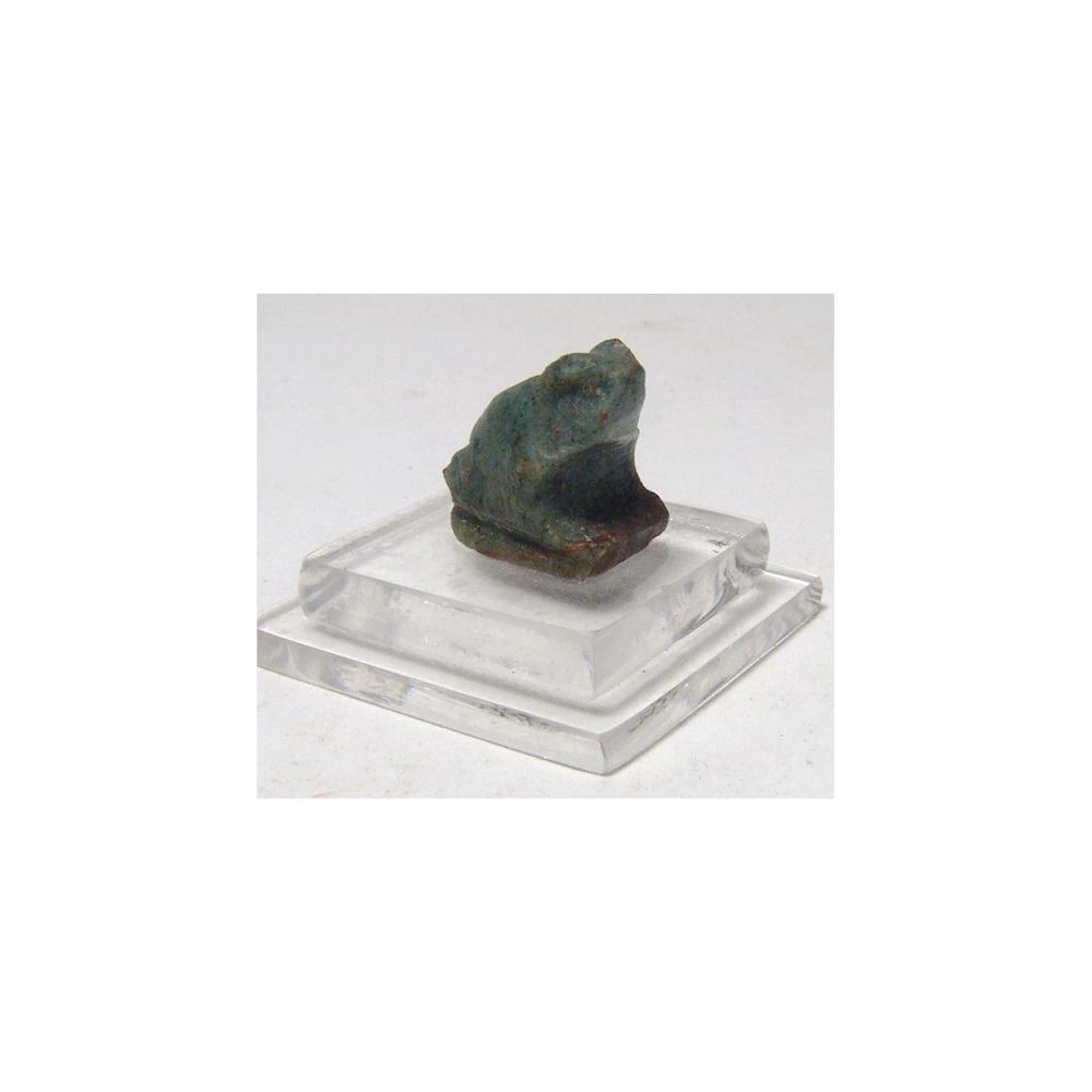 Charming little Egyptian green serpentine frog amulet
