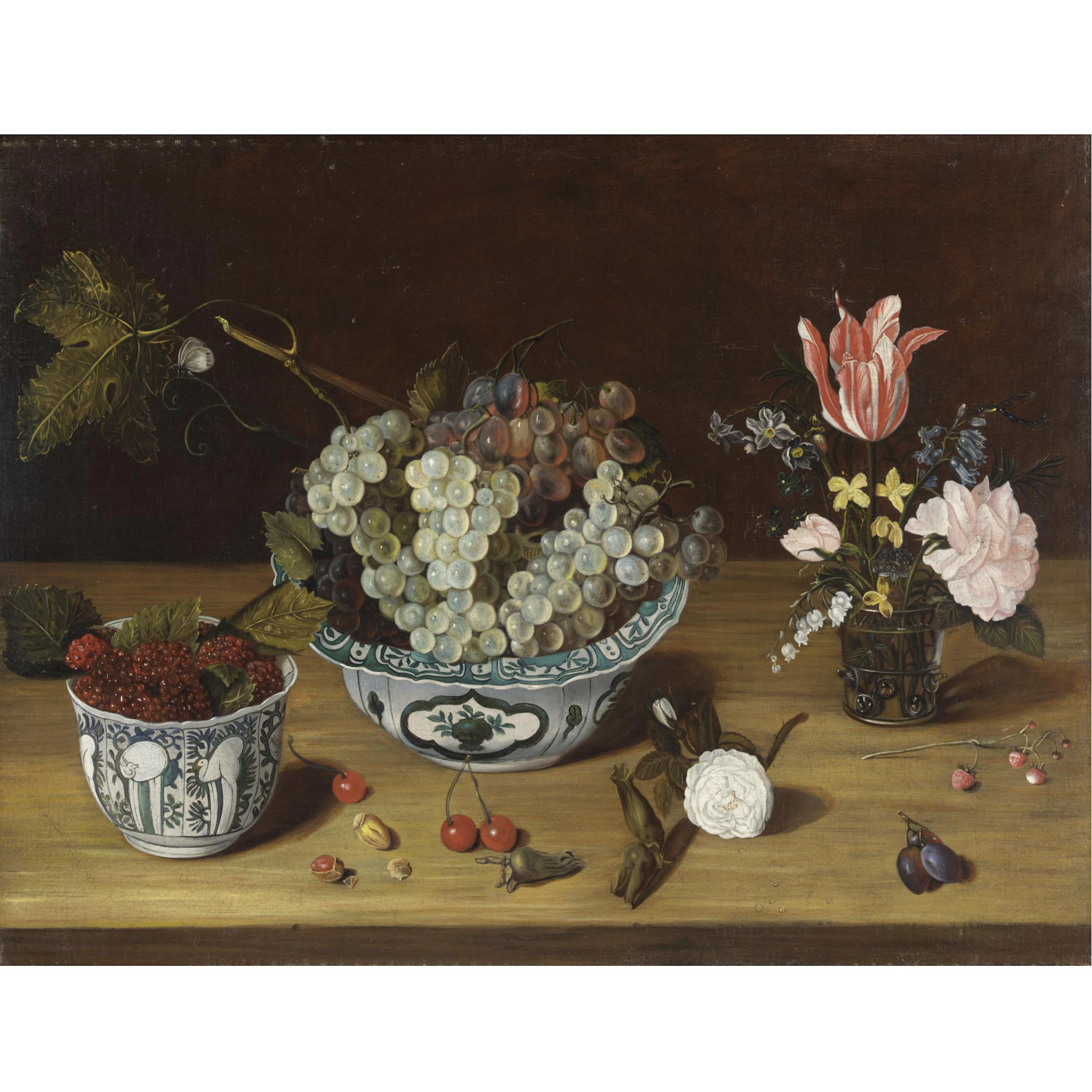 Natura morta con fiori, uva e more