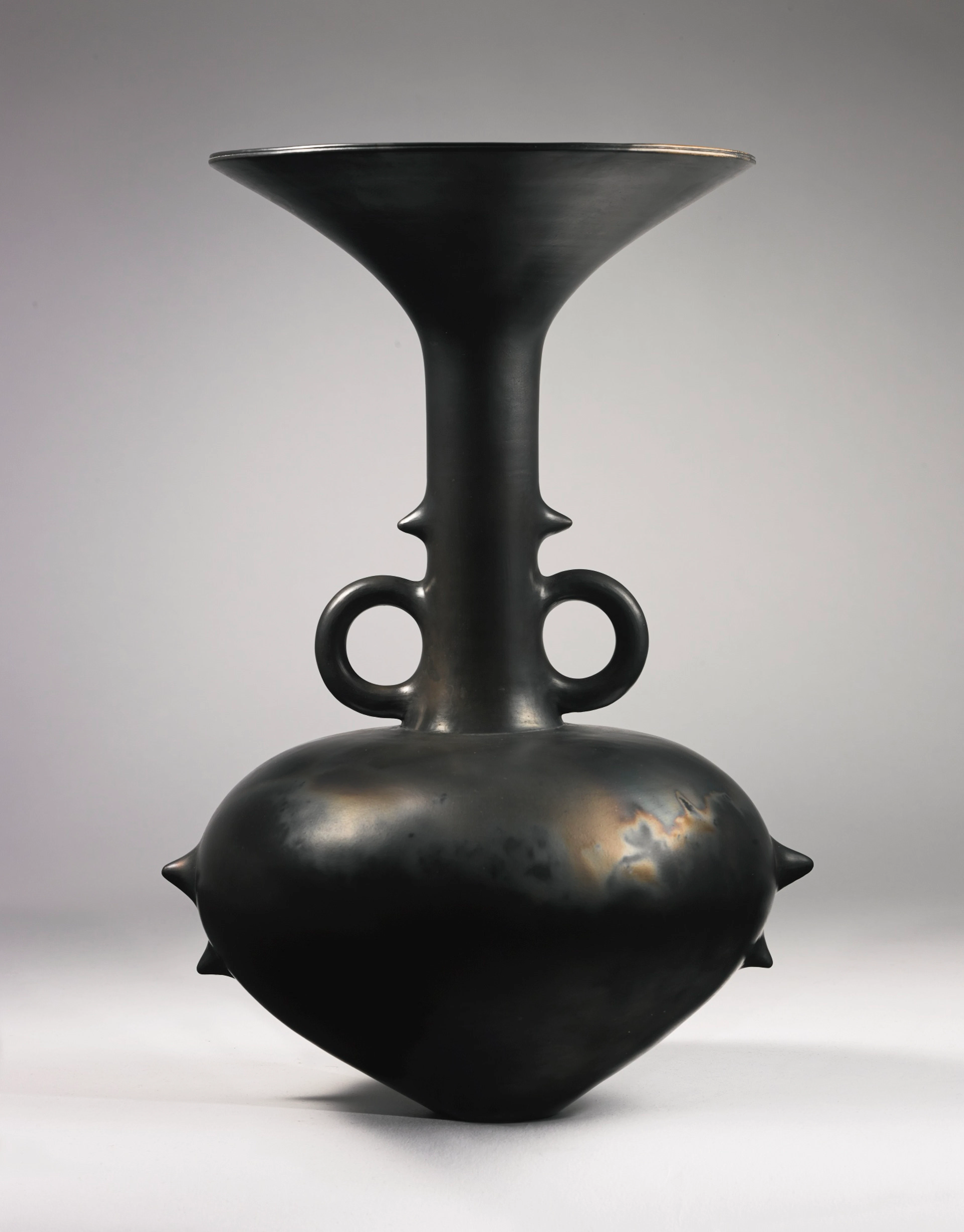 Magdalene odundo (born nairobi, 1950)untitled, 1991