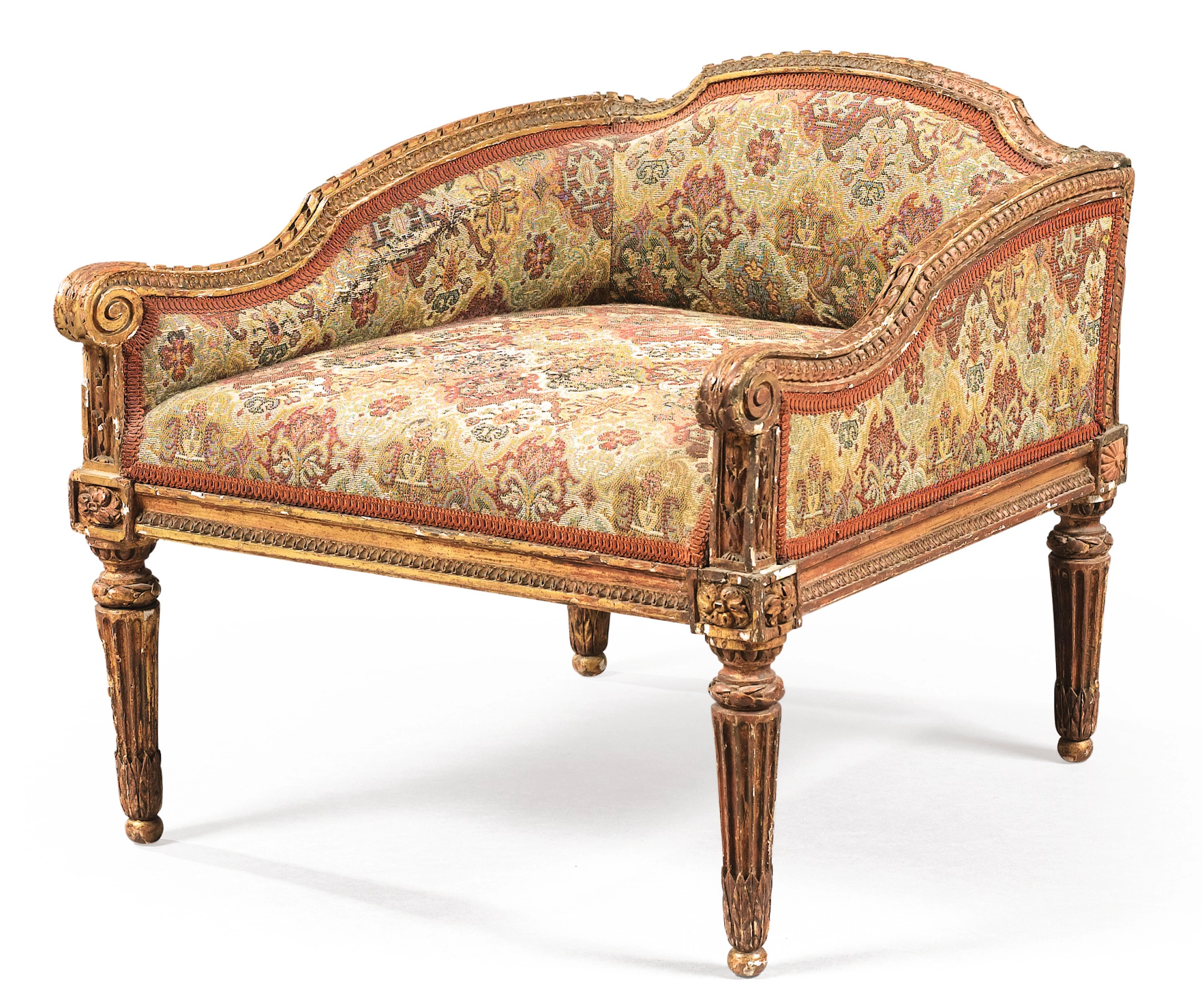 Tabouret "à la chancelière" en bois sculpté et doré d'époque louis