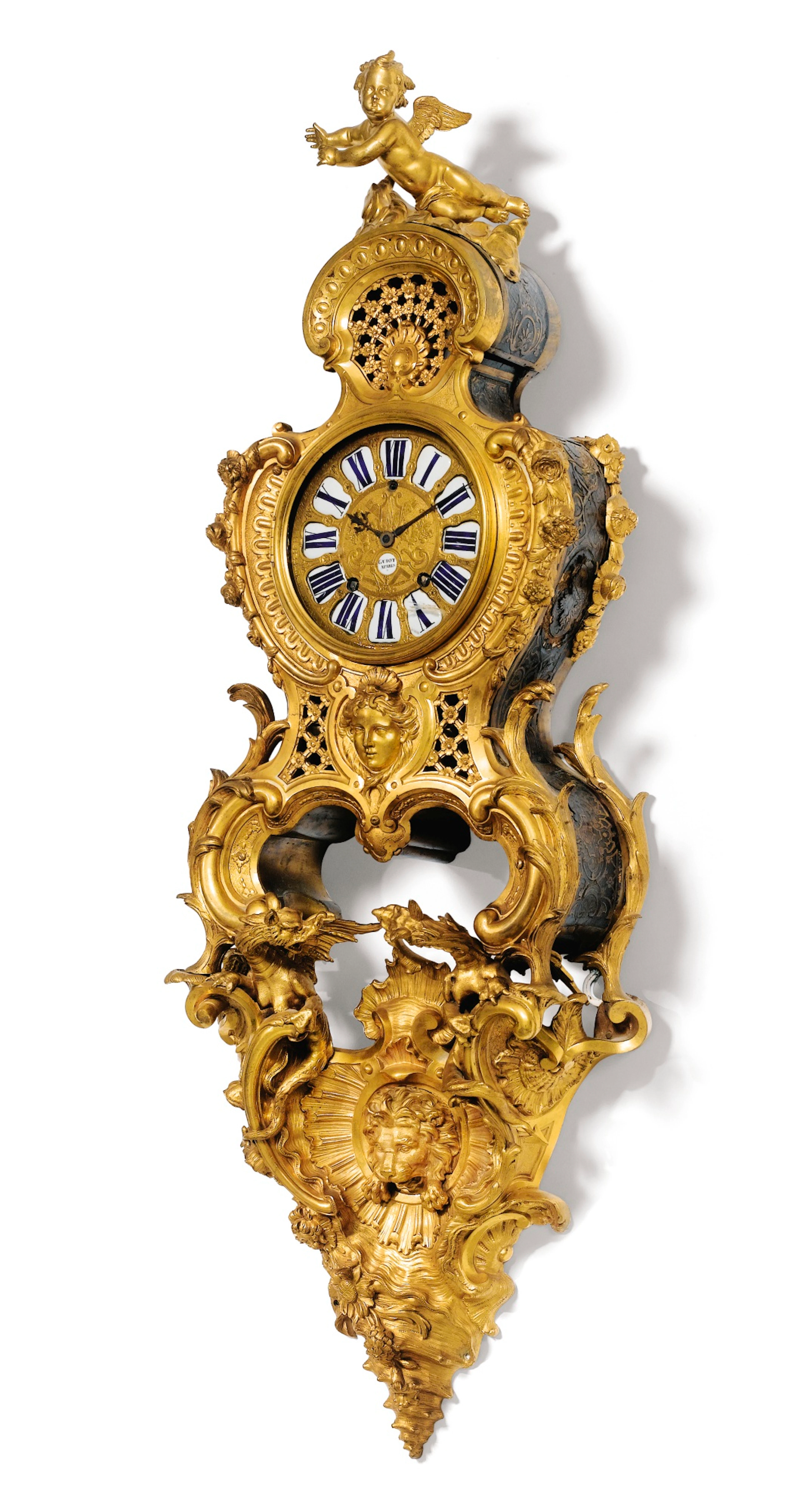 AN IMPORTANT GILT-BRONZE MOUNTED TORTOISESHELL AND ENGRAVED BRASS MARQUETRY CARTEL CLOCK W