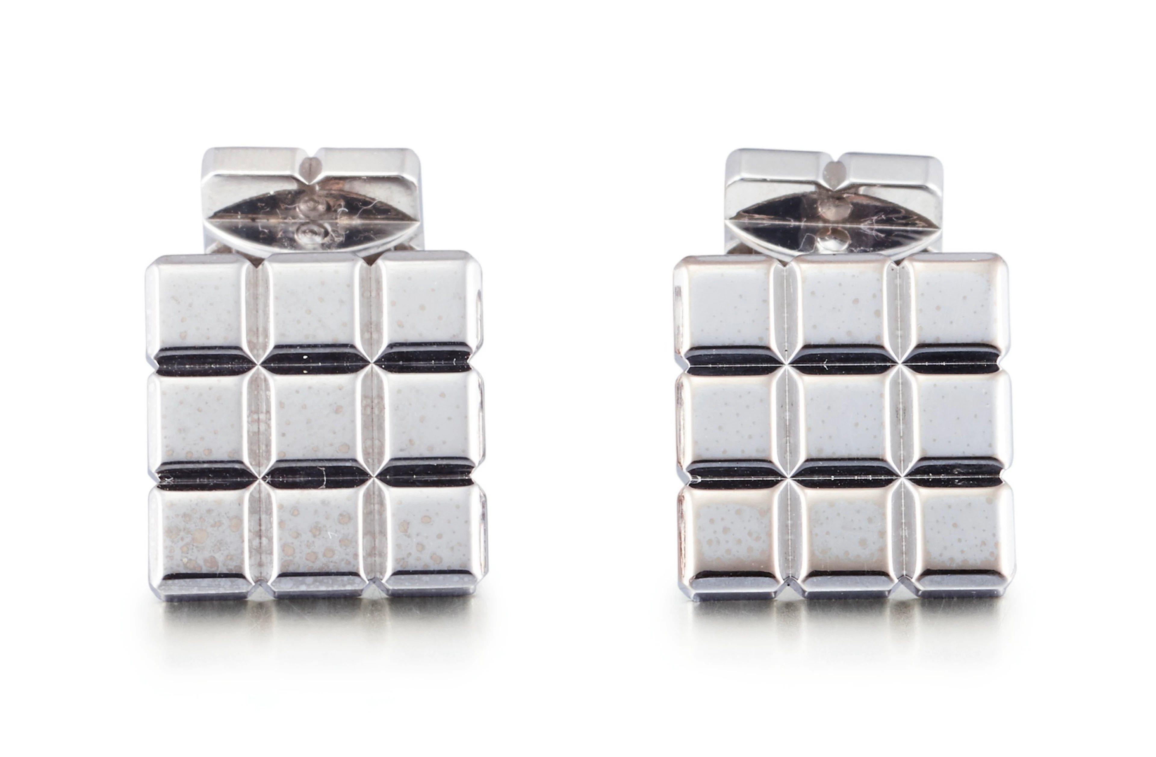 Chopard, a pair of white gold cufflinks, ice cube