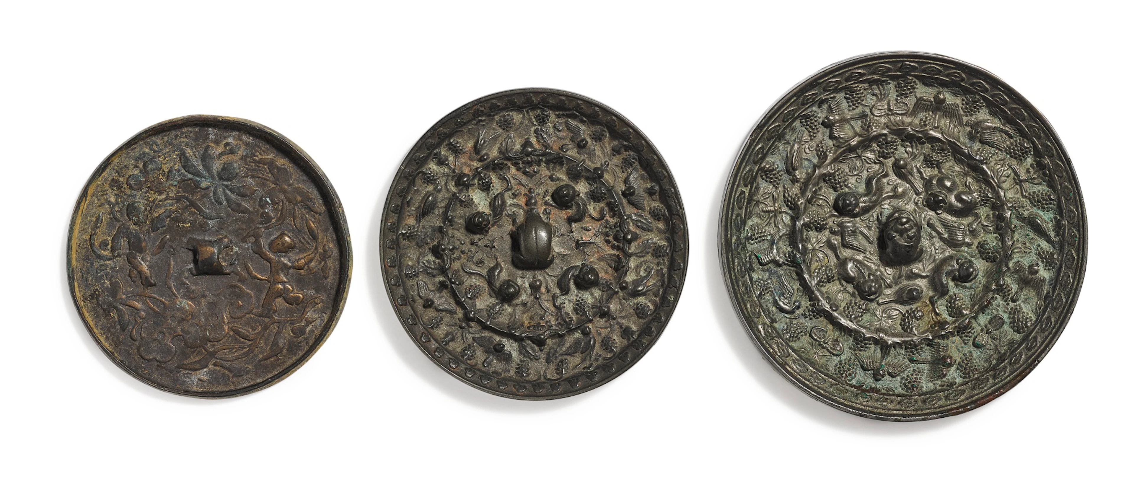 TWO BRONZE MIRRORSTANG DYNASTY |