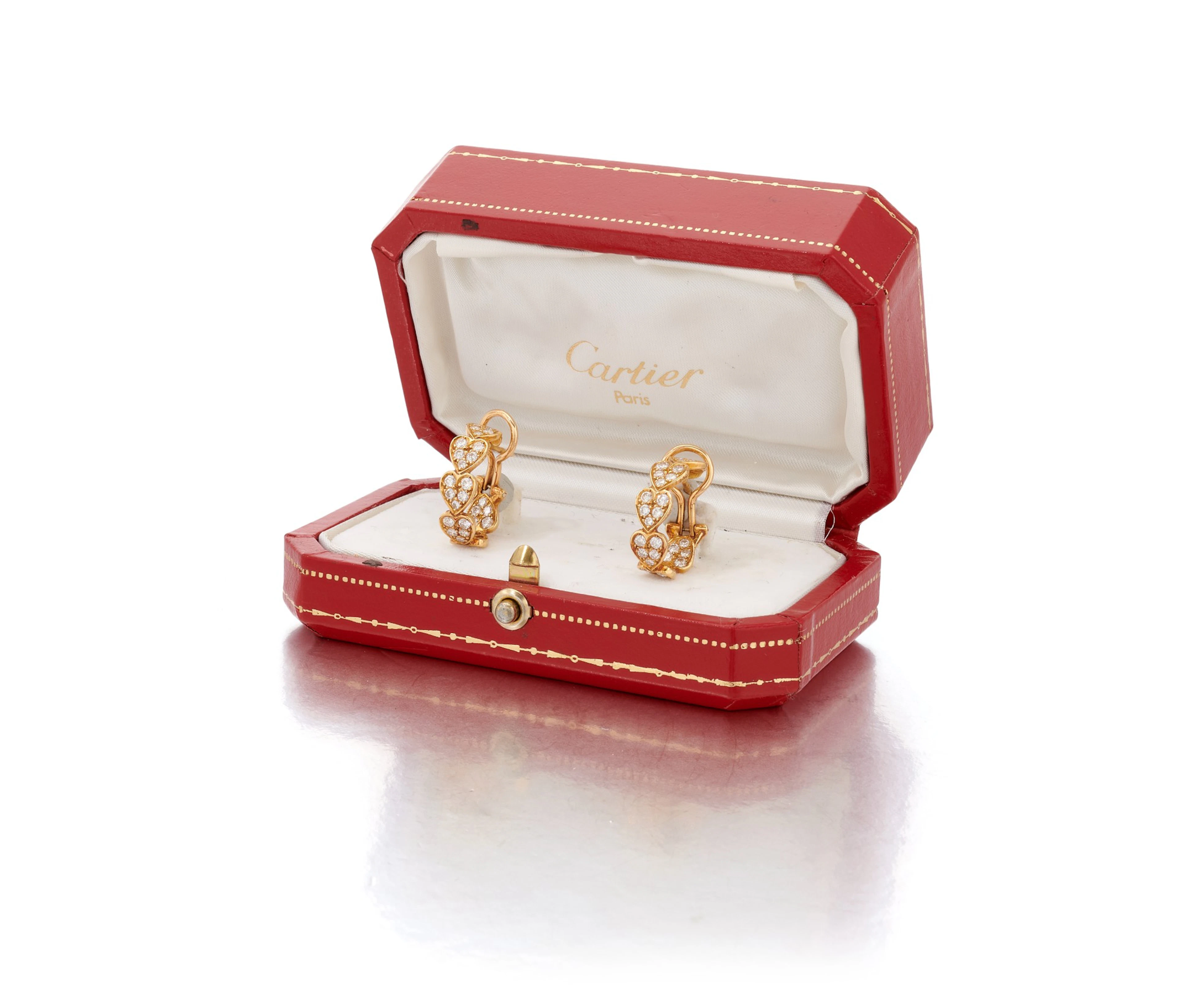 Cartier | pair of diamond earrings (paio di orecchini in diamanti)